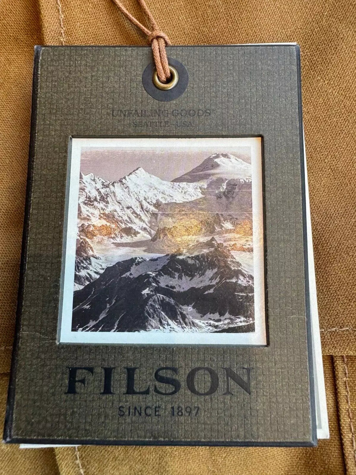 Filson Double Logger L Coat 11010009 MADE IN USA Dark Tan Khaki Waxed Brand New