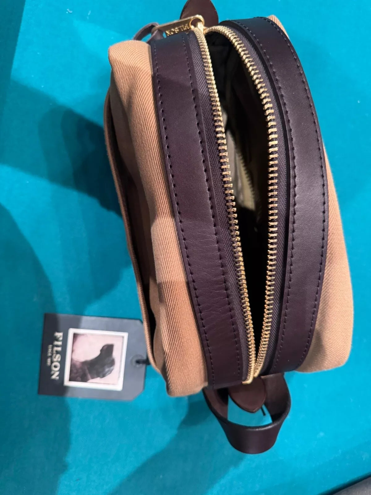 New Filson Travel Kit in Tan Twill and leather Made in USA 11070218