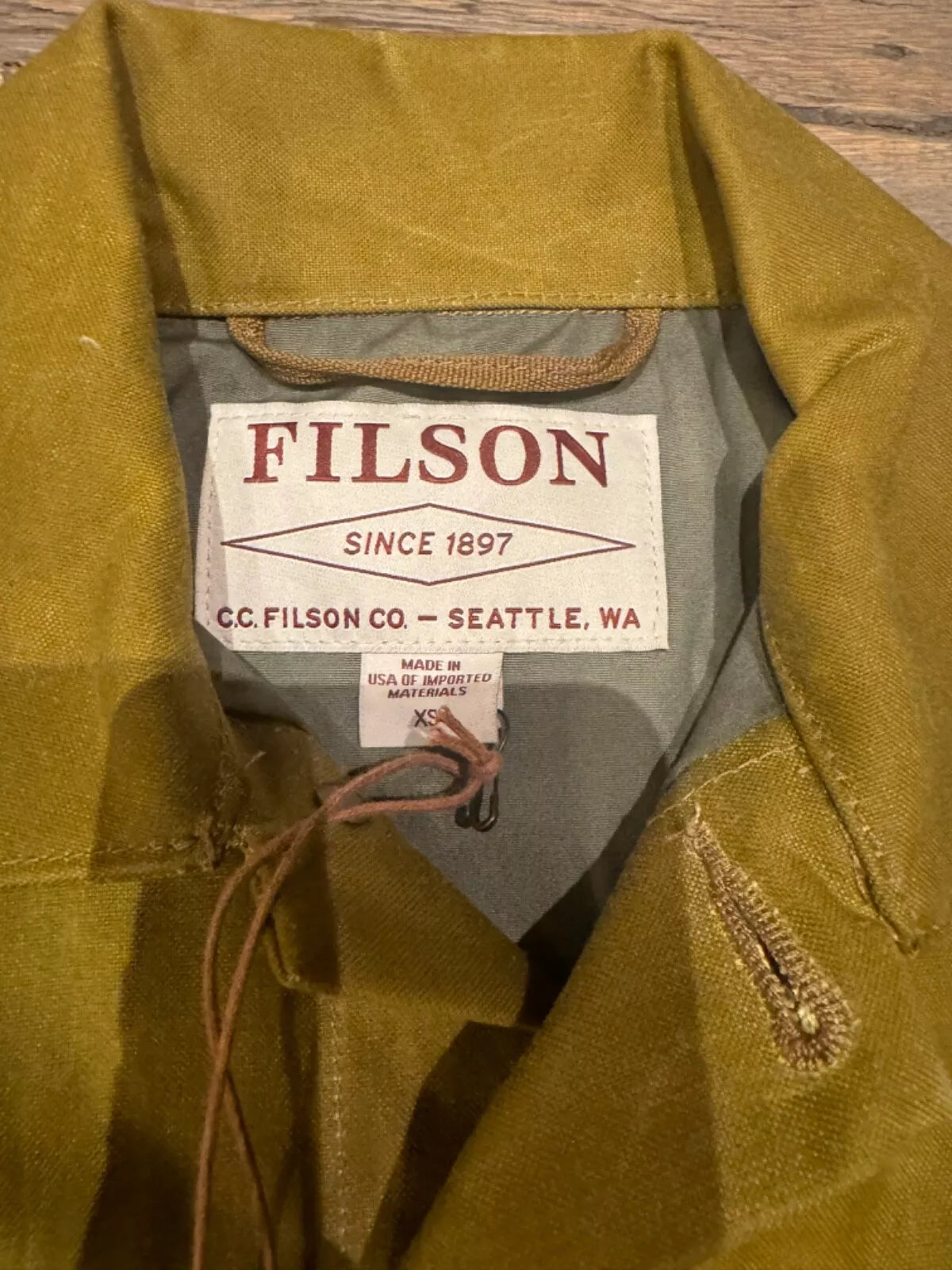 Rare Filson Tin Cloth Short Lined Cruiser | Extra Small Made in USA | Dark Tan 11010762