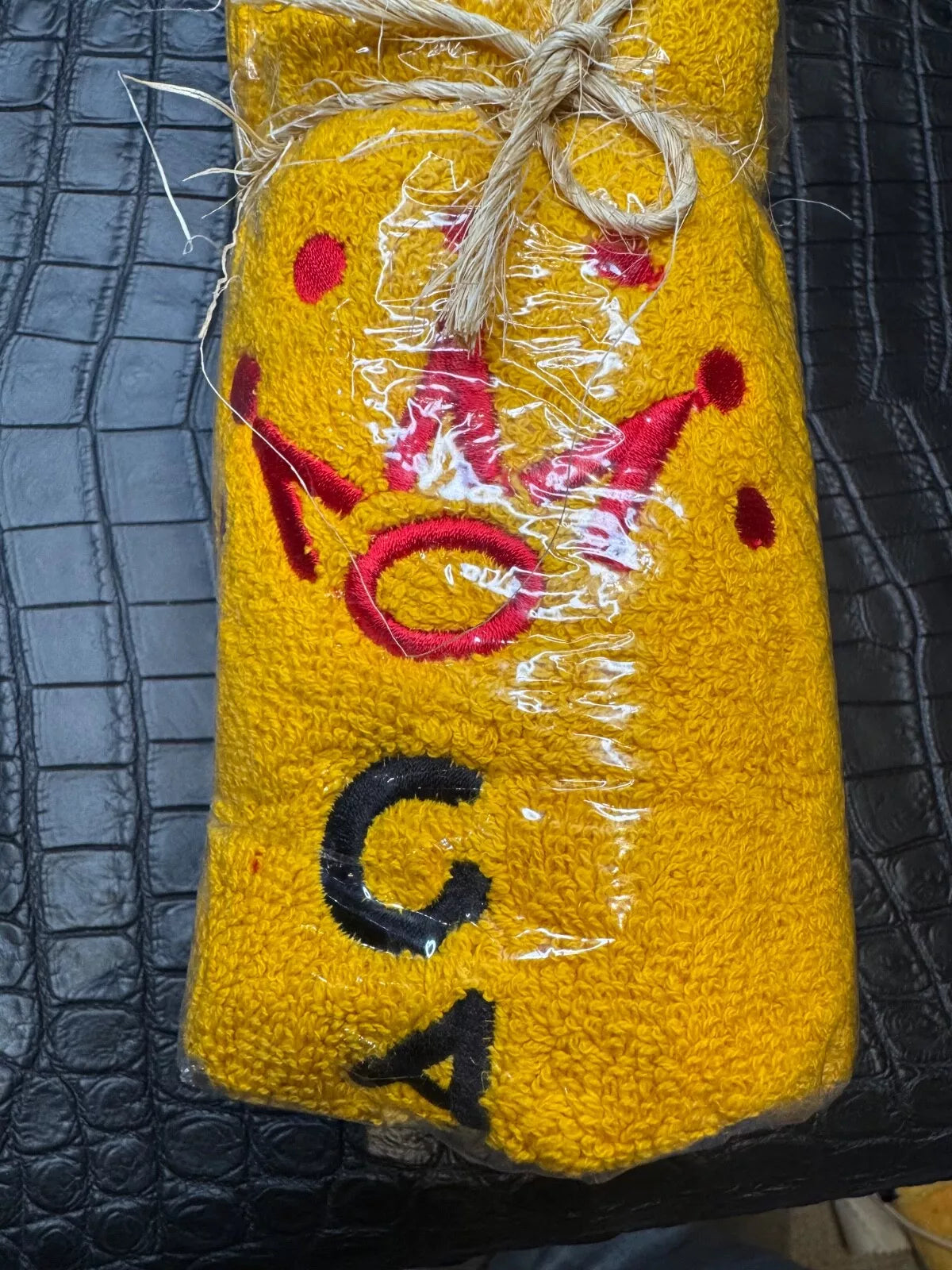2006 Scotty Cameron Yellow Cameron Club Members Towel Brand New Very Rare PGA