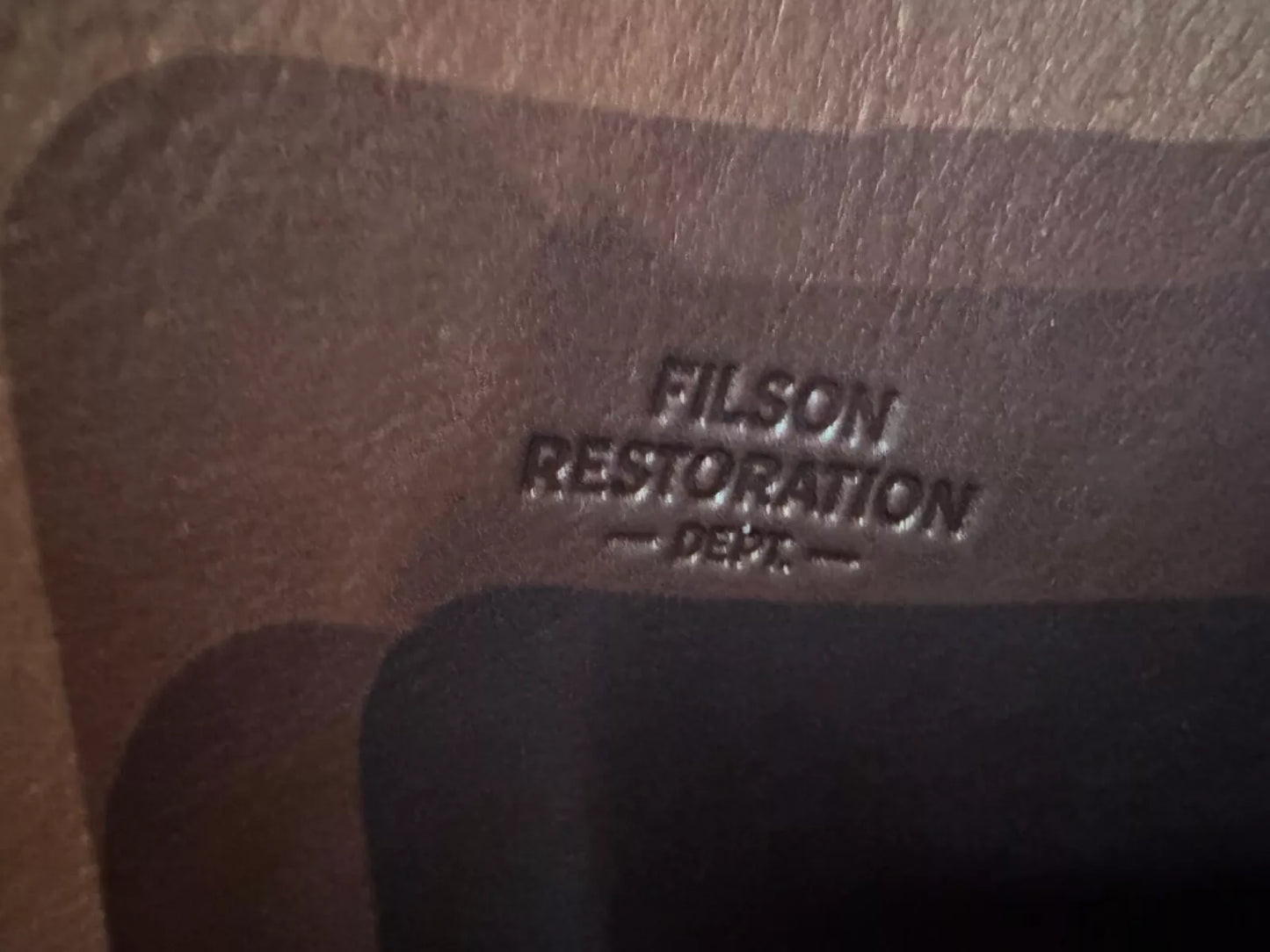 Filson Workshop Ranch Tote 20085335 - RARE - Cowhide Bridle Leather White Cow CC 20085335