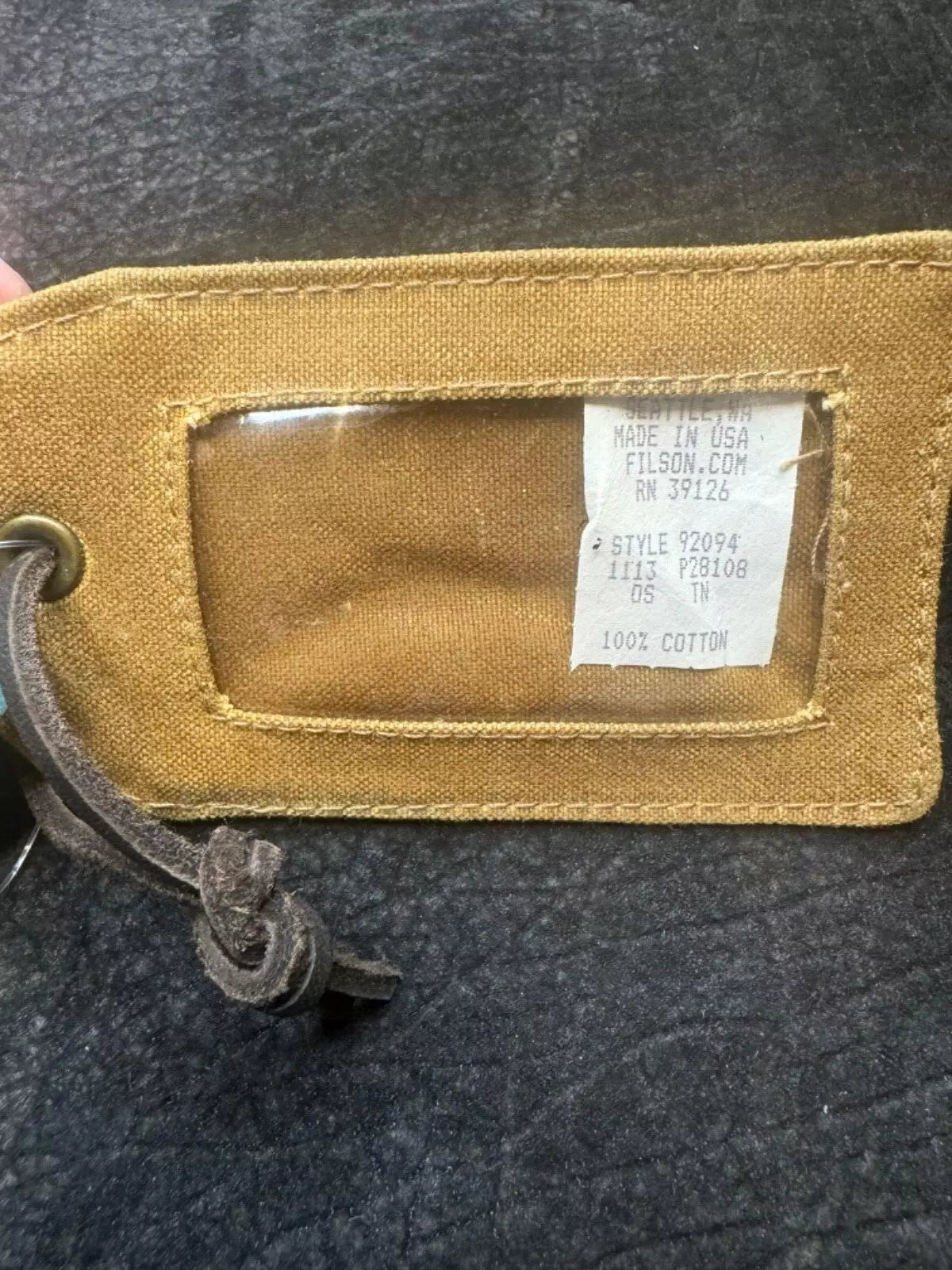 New with Tags Filson Tin Luggage Tag in Tin cloth with Clear window 11092094 2nd