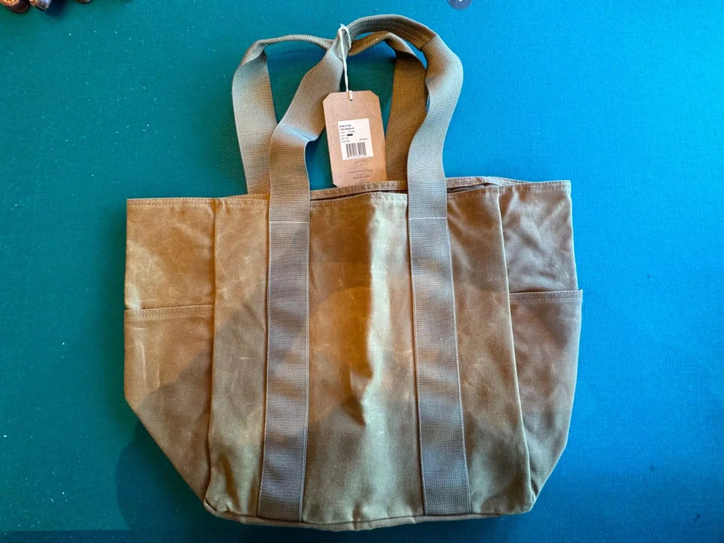 FILSON GRAB 'N' GO TOTE BAG | Made in USA | Tin Cloth Waxed Cotton Tan 11070390
