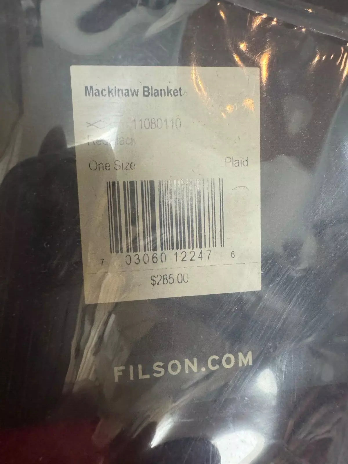 New Unused USA MADE Filson Mackinaw Wool Blanket Red and Black in the Box 11080110