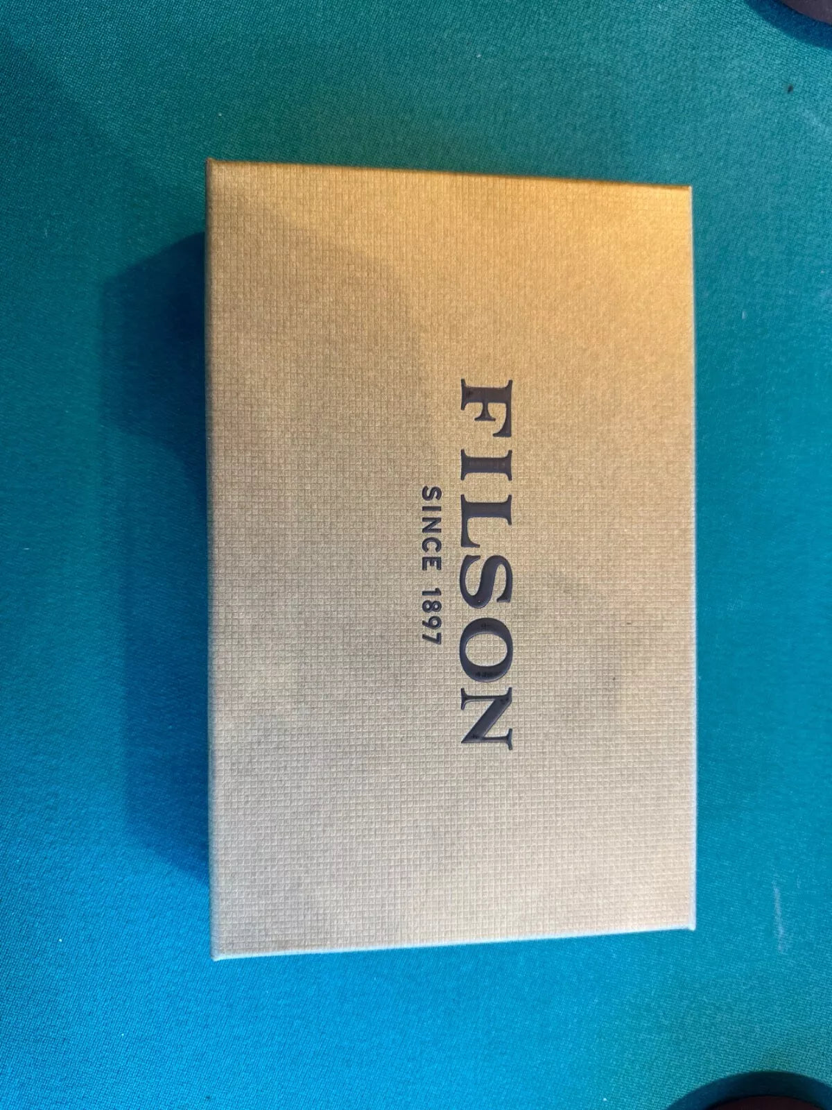FILSON SMALL WORKSHOP WEATHERPROOF LEATHER CHAIN WALLET New in Box 11105345