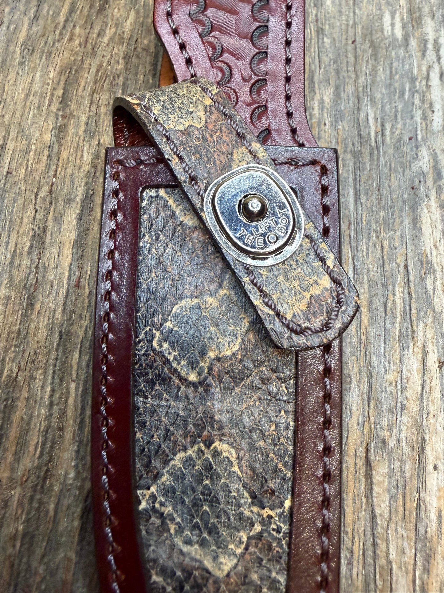 Randall Model 28 Sheath in Exotic Western Diamondback RattleSnake from Treeman Sheaths. Tremendous colors on this one.