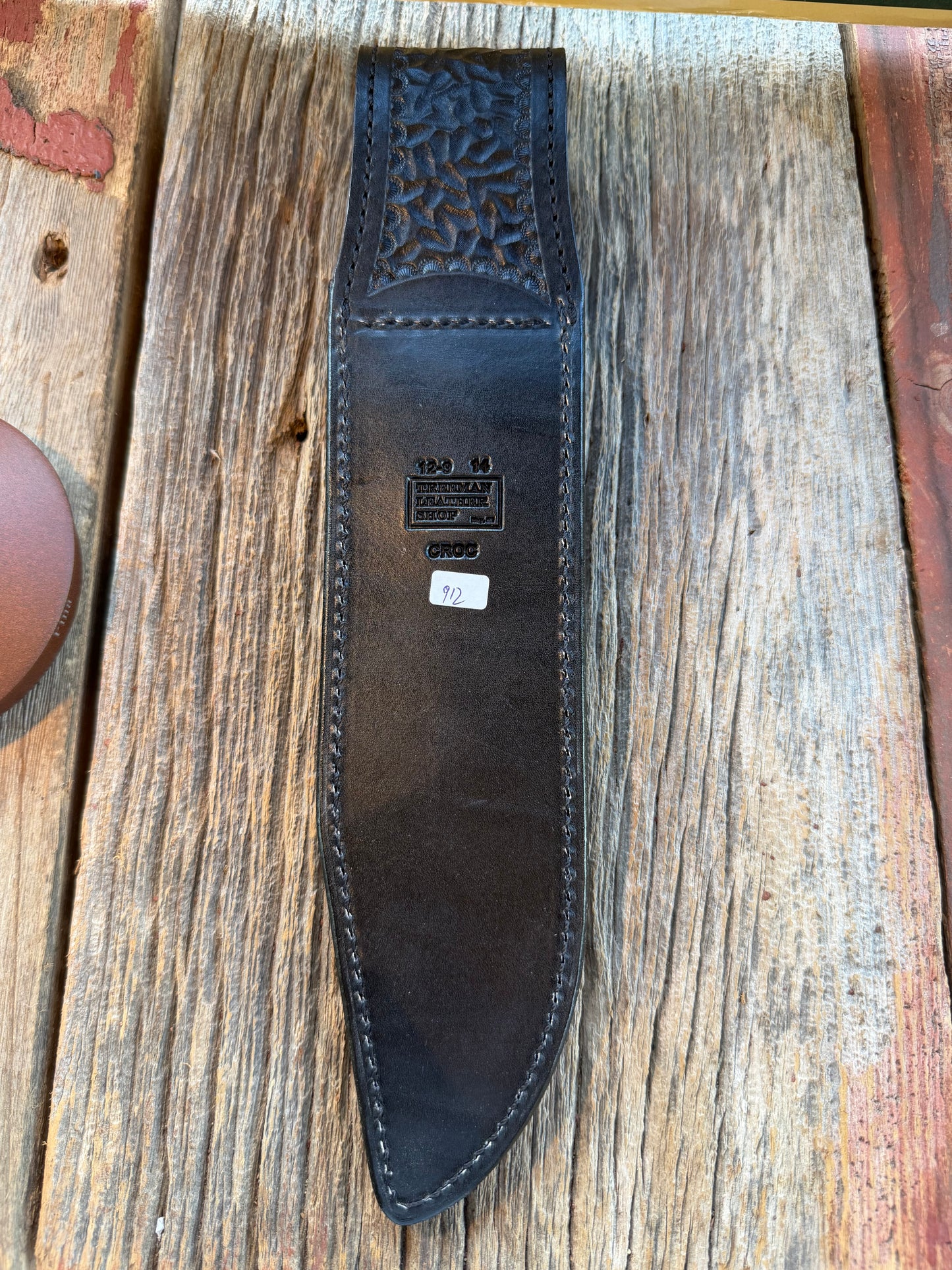 New Randall Model 12-9 Sheath in Exotic Black/Grey Shiny Anus Crocodile from Treeman with the newest Black Canteen snap.