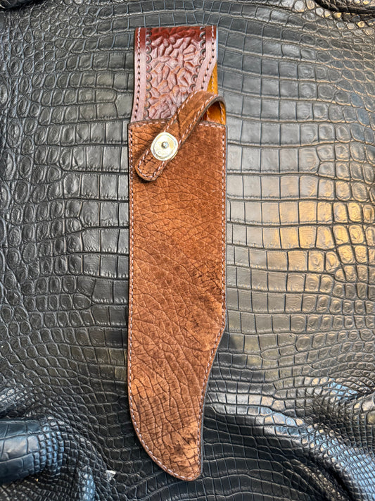 Randall Model 12-11 Smithsonian “Smitty” in Chocolate Hippo, forward curved hilt, Canteen Snap, full brass stamping and stitching.