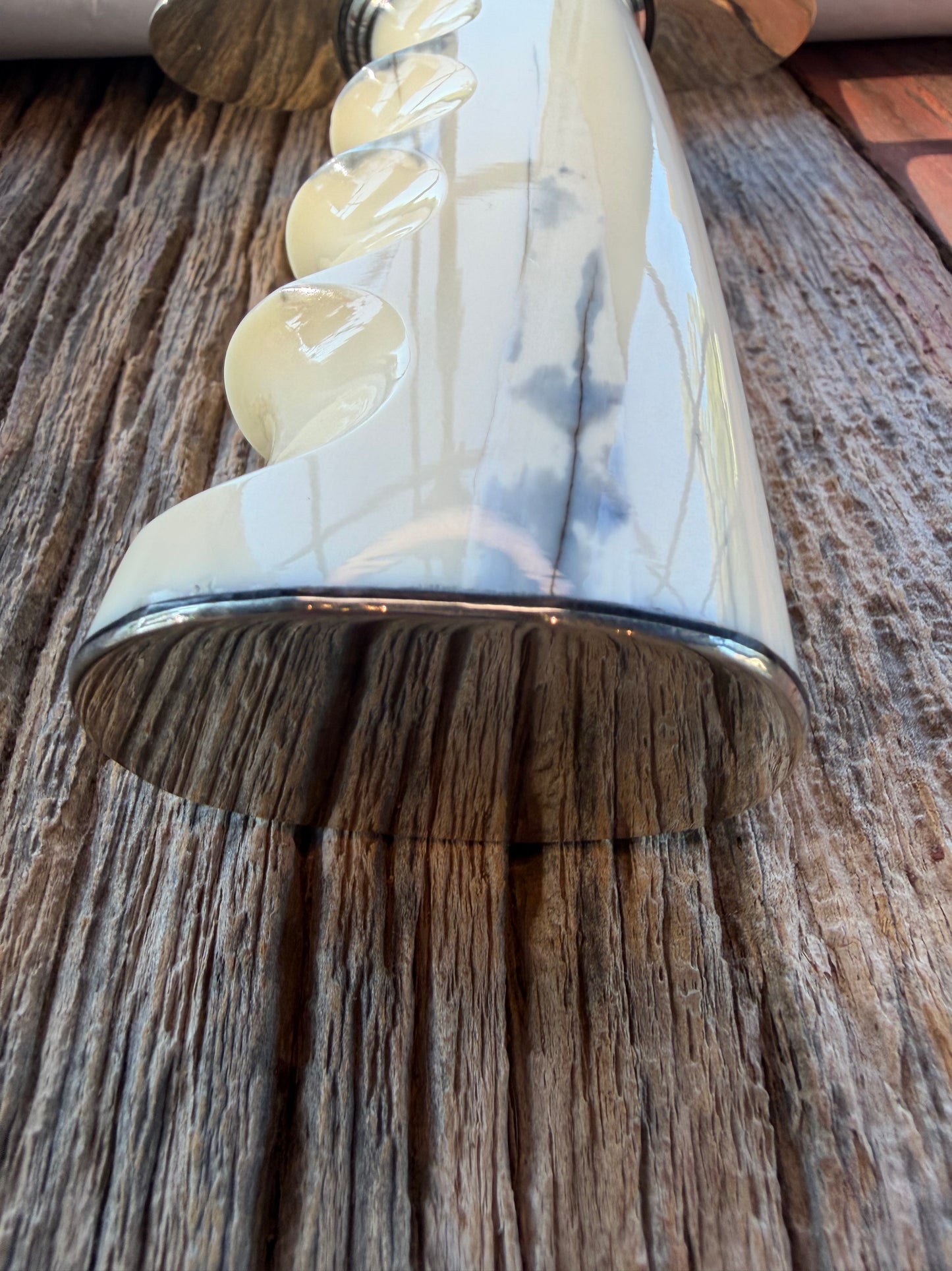 NOTE : Item is part of my personal Collection. Adding to cart will not result in sale. New in Paper Randall Model 12-11 Dealer Special Large Sasquatch Huge piece of Pearly White Fossil walrus Ivory, Finger Groves , # 1120 Nickel Silver Hilt and butt cap.