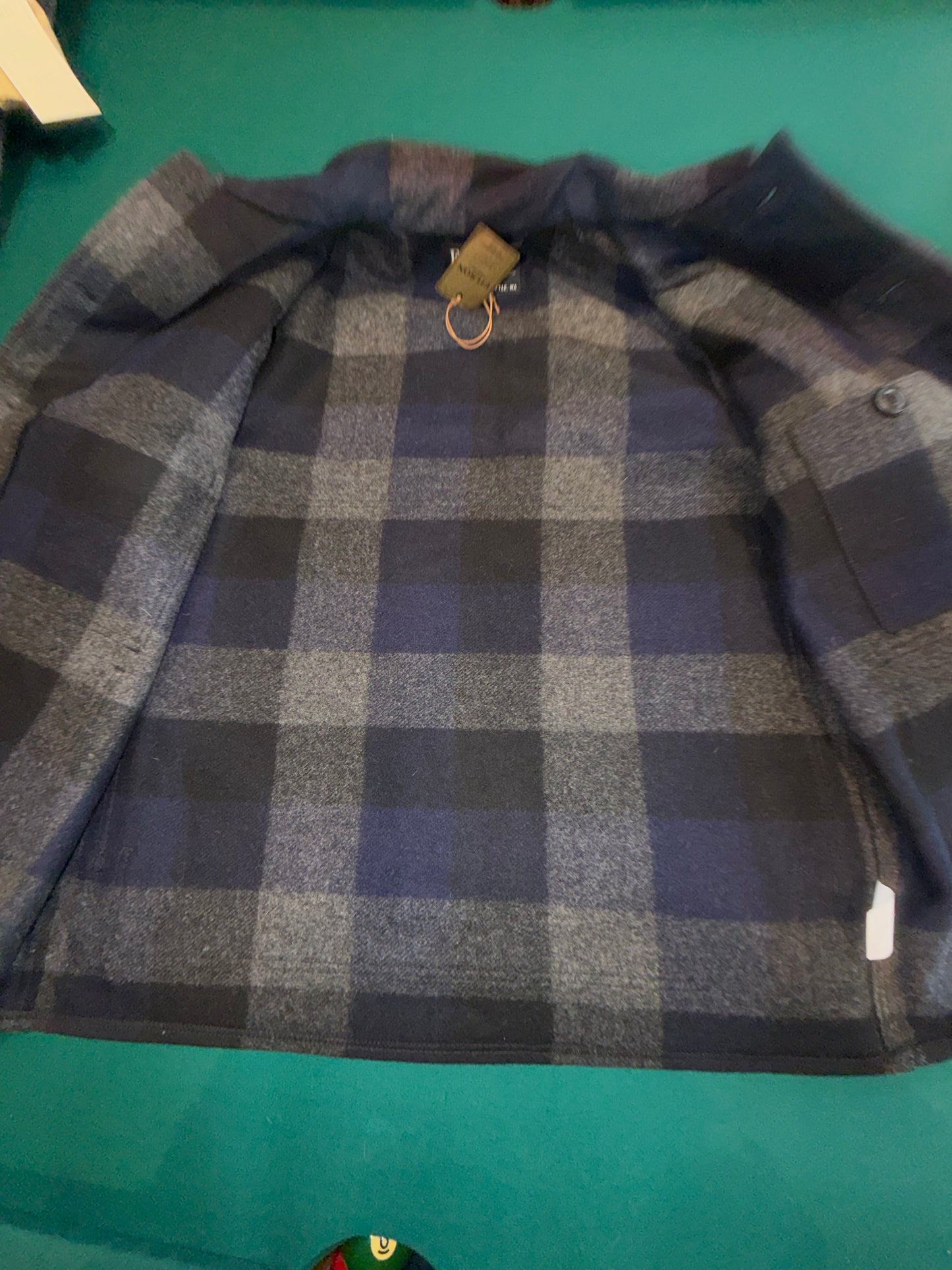 Filson Double Mackinaw Cruiser 2019 NWT Size Large Limited Edition Buffalo Plaid, Navy USA Made “Rare”