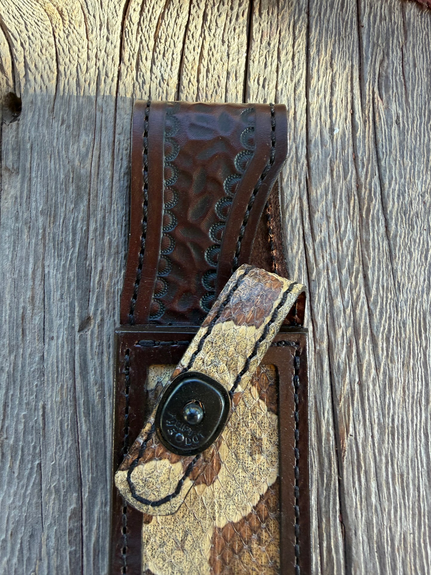 New Randall Model 1-8 Sheath in Exotic Southern Copperhead from Treeman Sheaths. Black Canteen Snap. Stunning colors and pattern. Very rare skin.