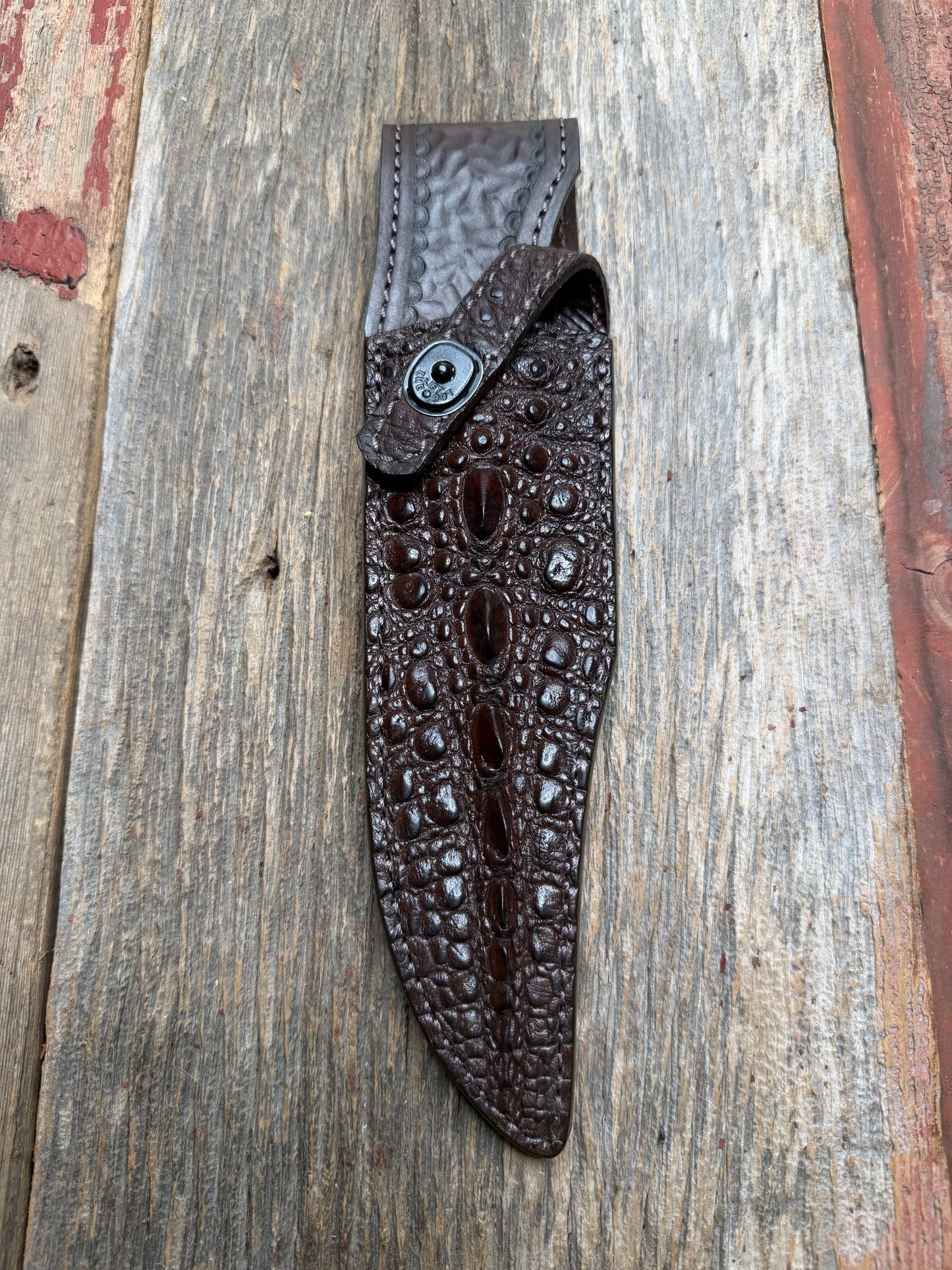 Randall Model 12-8 “Big Bear” Sheath in Exotic Dark Brown Snapping Turtle by Treeman. FCH and new black canteen snap… Spiked Dragon tail portion of the turtle.