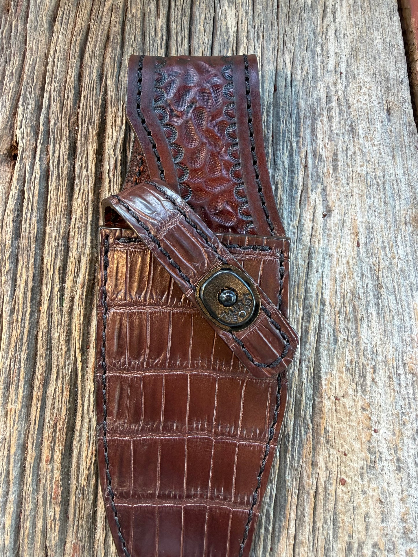 New Randall Model 19-5 Sheath in Exotic Dark Brown Crocodile from Treeman with the newest Black Canteen snap.