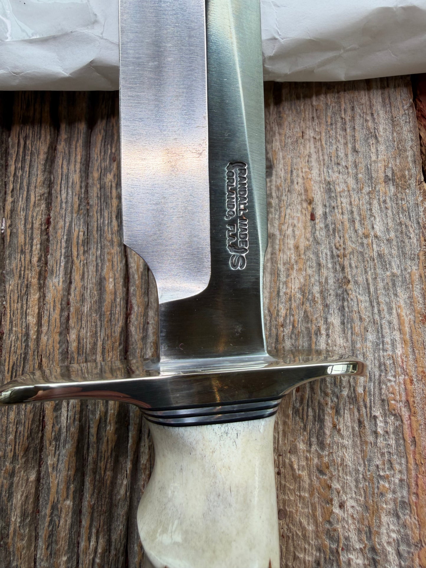 New in Paper Randall Made Knife Model 1-7 Stag with finger grooves handle, Stainless, Nickel silver Hilt, black and aluminum spacers, loaded!!