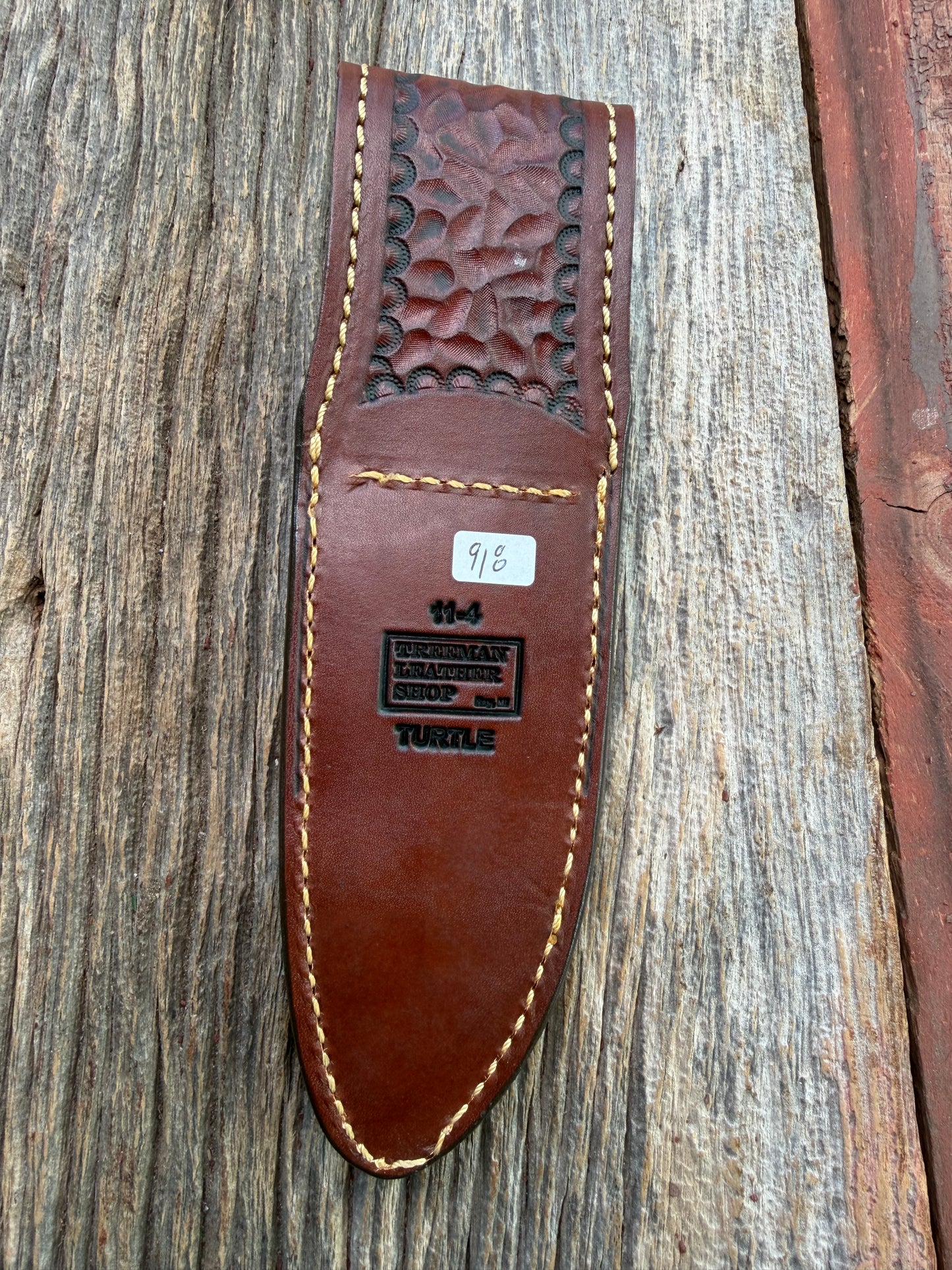 Randall Model 11-4 Sheath in Exotic Tan Snapping Turtle from Treeman Sheaths. Horny texture with a silver Canteen snap, phenomenal.