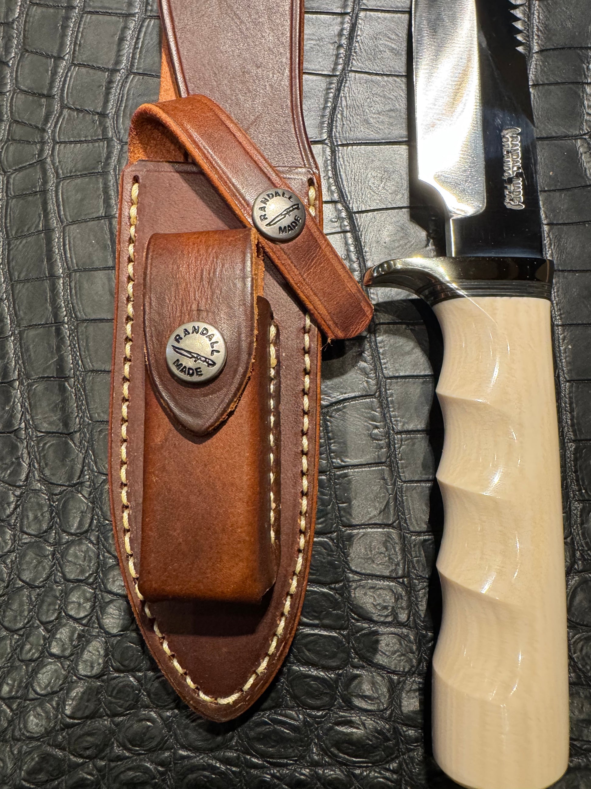 New Randall Combat Companion Knife Sawtooth Resin Ivory Finger Groove Handle