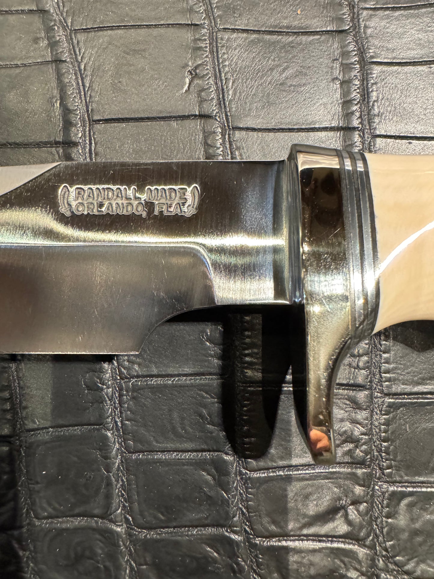 New Randall Combat Companion Knife Sawtooth Resin Ivory Finger Groove Handle