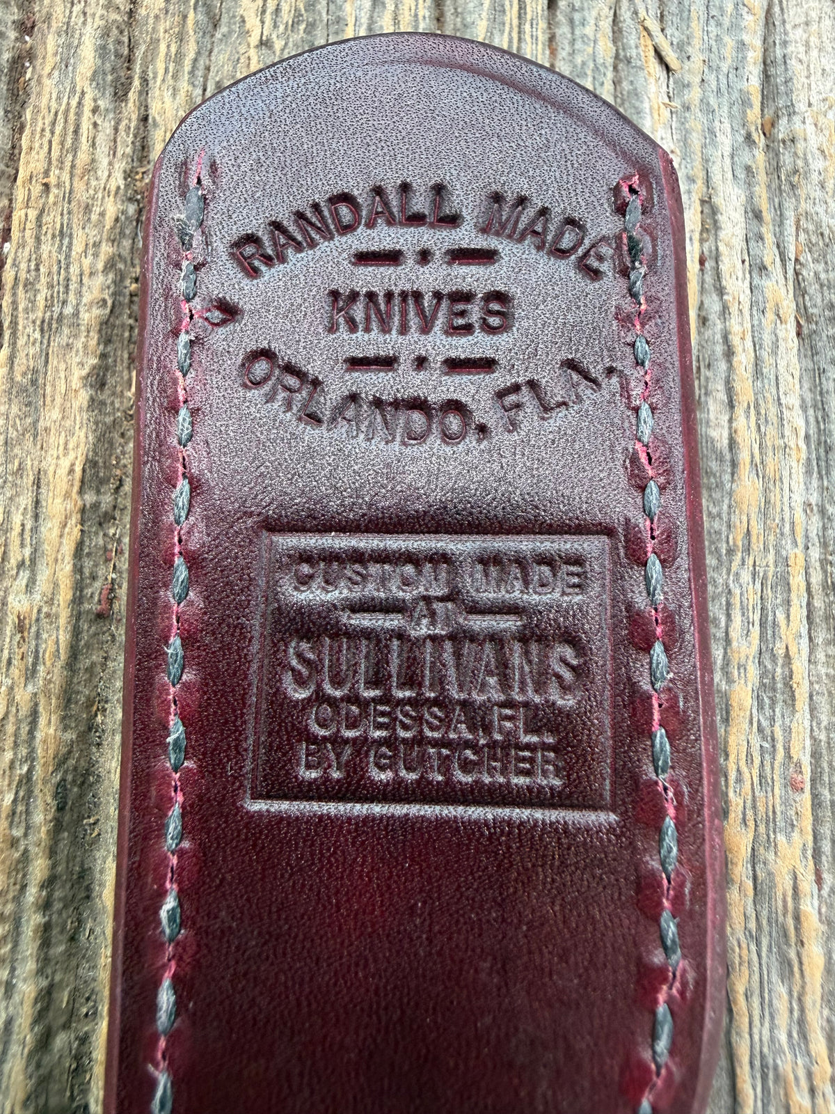 Rare Randall Sullivans by Gutcher Knife Sheath for a Model Tailor. Ox Blood Red leather with a beautiful shell stamp pattern. Randall stamp on the back.