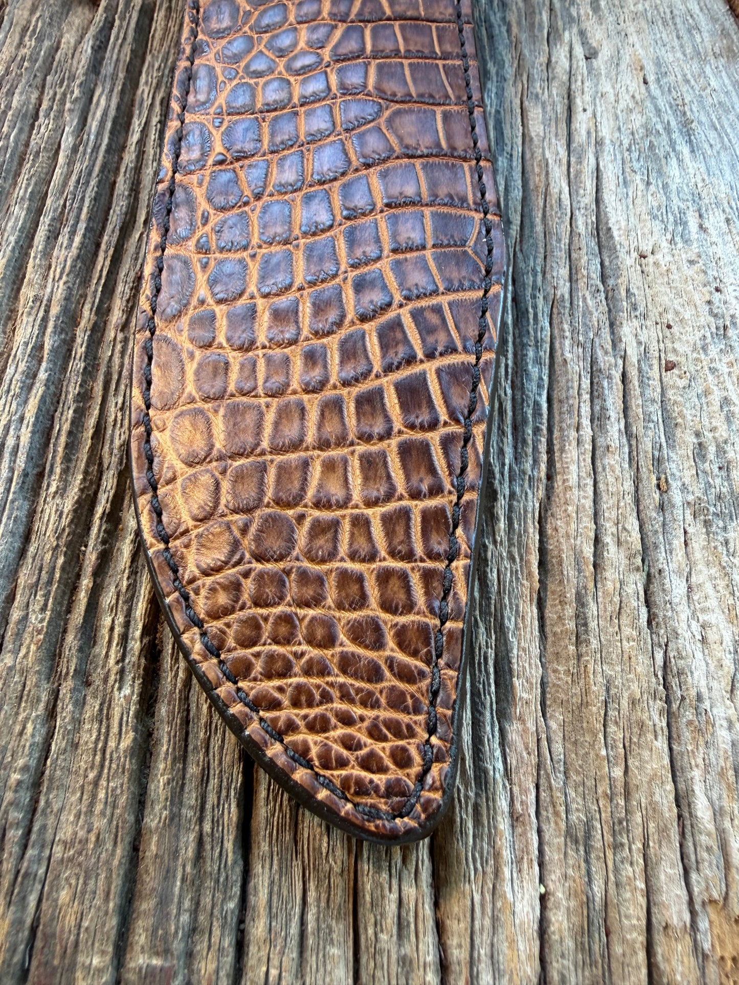 New Randall Model 12-9 Sheath in Exotic Tan Matte Crocodile from Treeman with the newest Black Canteen snap.