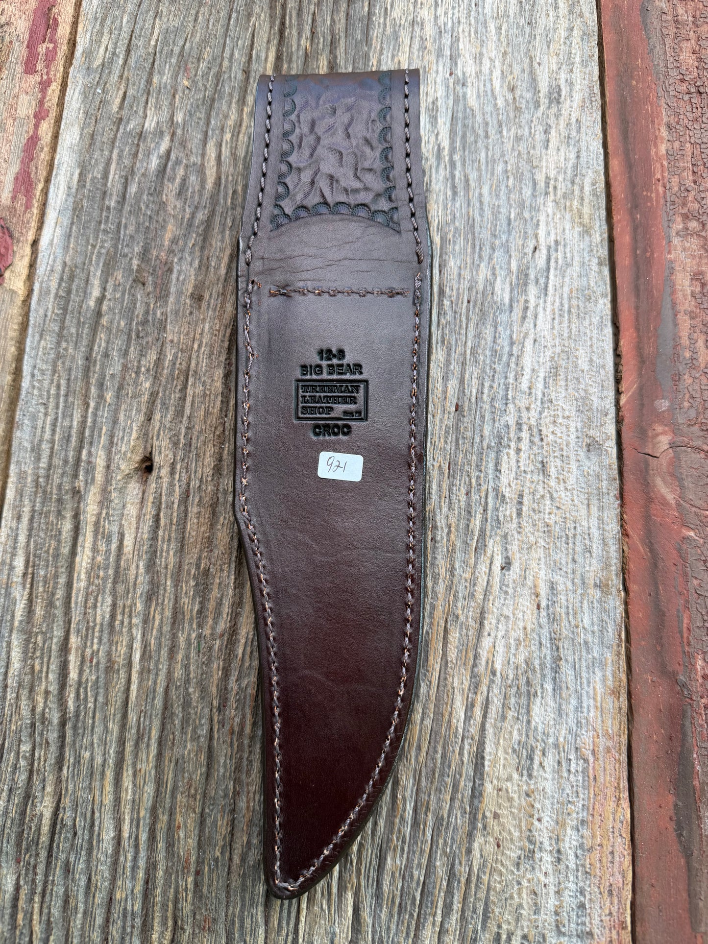 New Randall Model 12-8 Big Bear Sheath in Exotic Chocolate Brown Matte Crocodile from Treeman with the newest Black Canteen snap. Killer sheath.