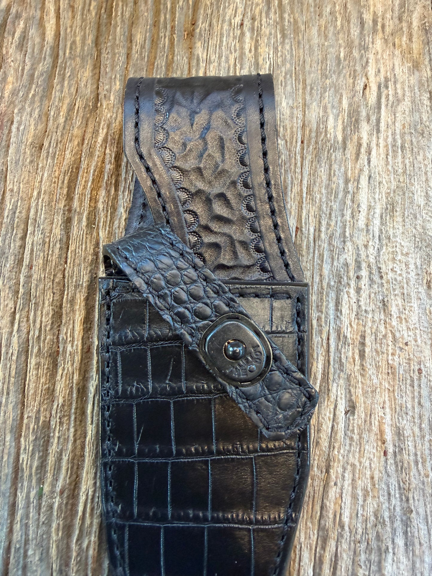 New Randall Model 19-5 Sheath in Exotic Black Crocodile from Treeman. My first sheaths with black snaps.