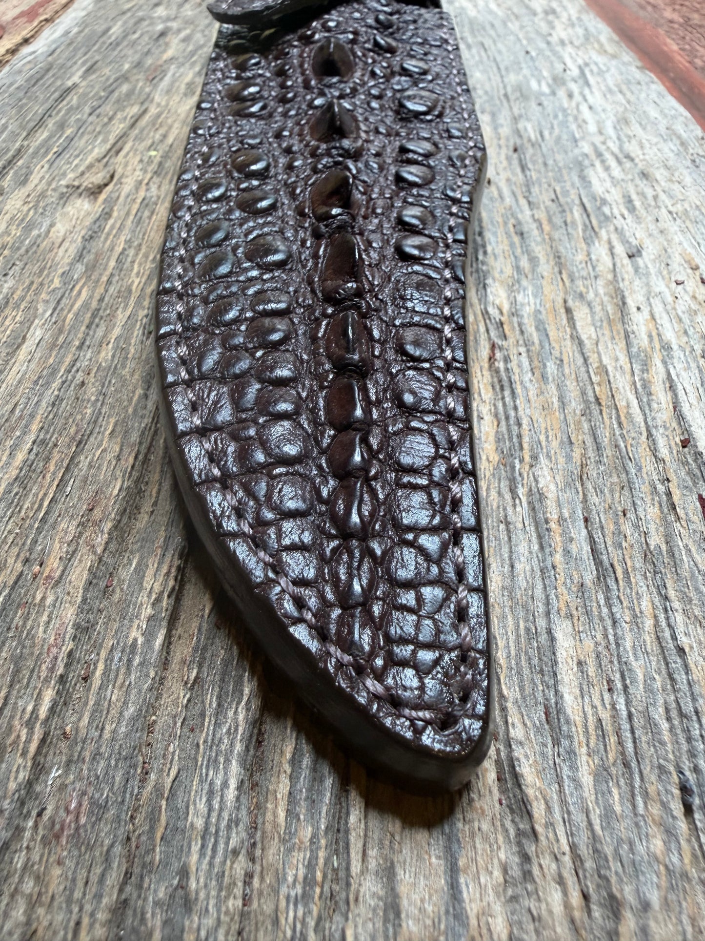 Randall Model 12-8 “Big Bear” Sheath in Exotic Dark Brown Snapping Turtle by Treeman. FCH and new black canteen snap… Spiked Dragon tail portion of the turtle.