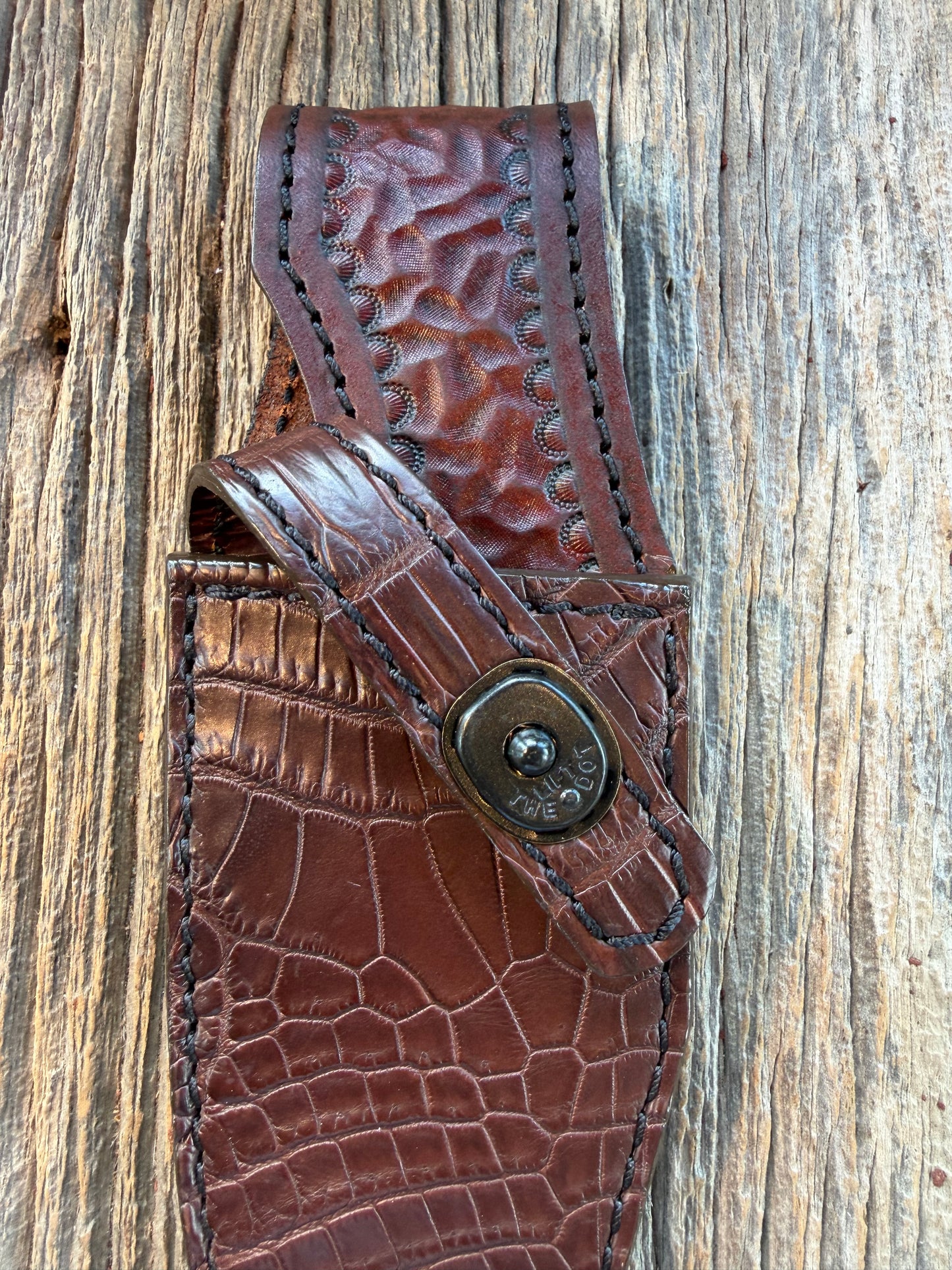 New Randall Model 19-5 Sheath in Exotic Dark Brown Crocodile from Treeman with the newest Black Canteen snap.