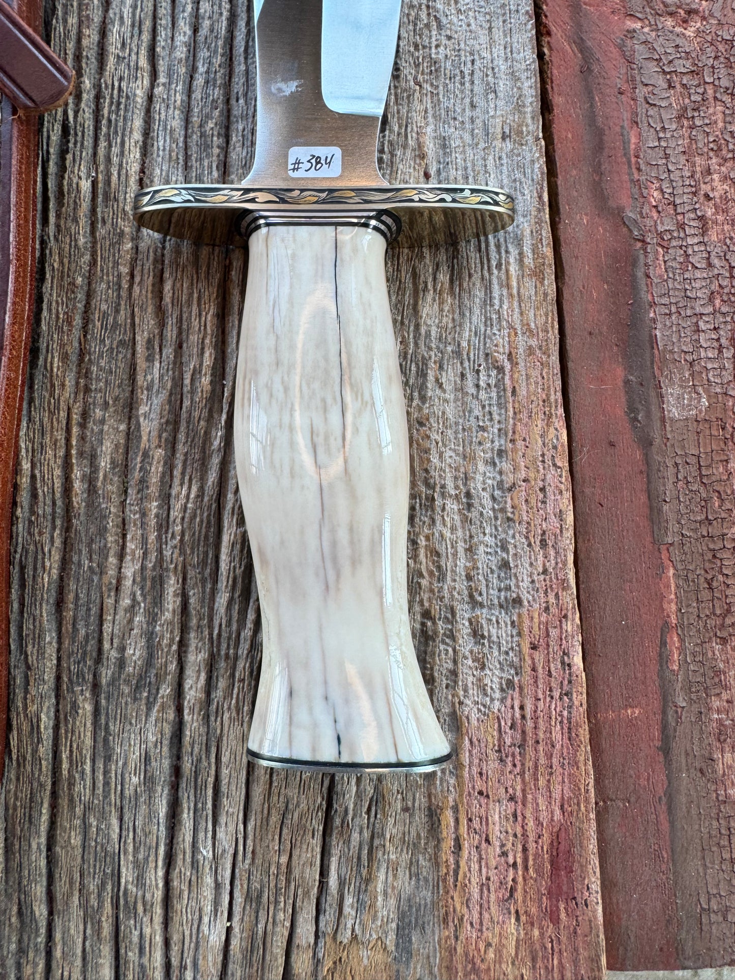 Nice Randall Knife Model 12-8 Big Bear. Gorgeous piece of creamy Fossil Walrus Ivory. Jere Davidson gold inlay engraved Nickel silver hilt and butt plate,Stainless steel.