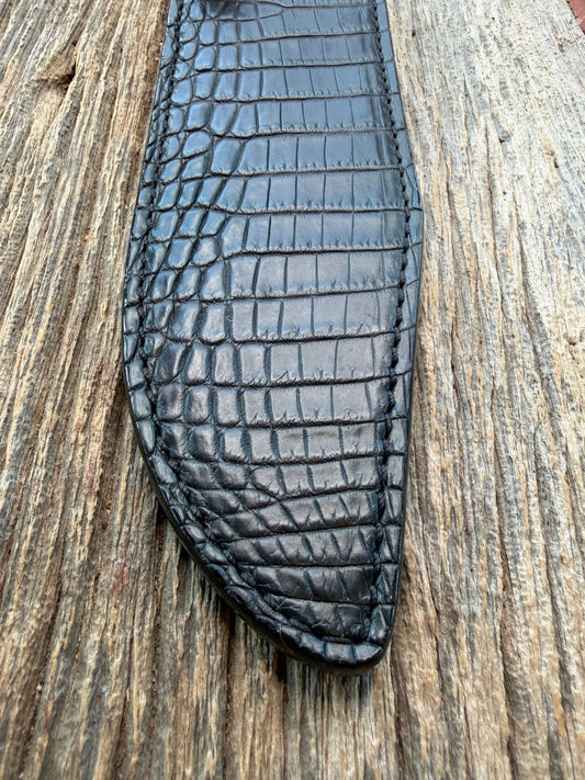 New Randall Model 12-9 Sheath in Exotic Black Matte Crocodile from Treeman with the newest Black Canteen snap. Killer sheath.