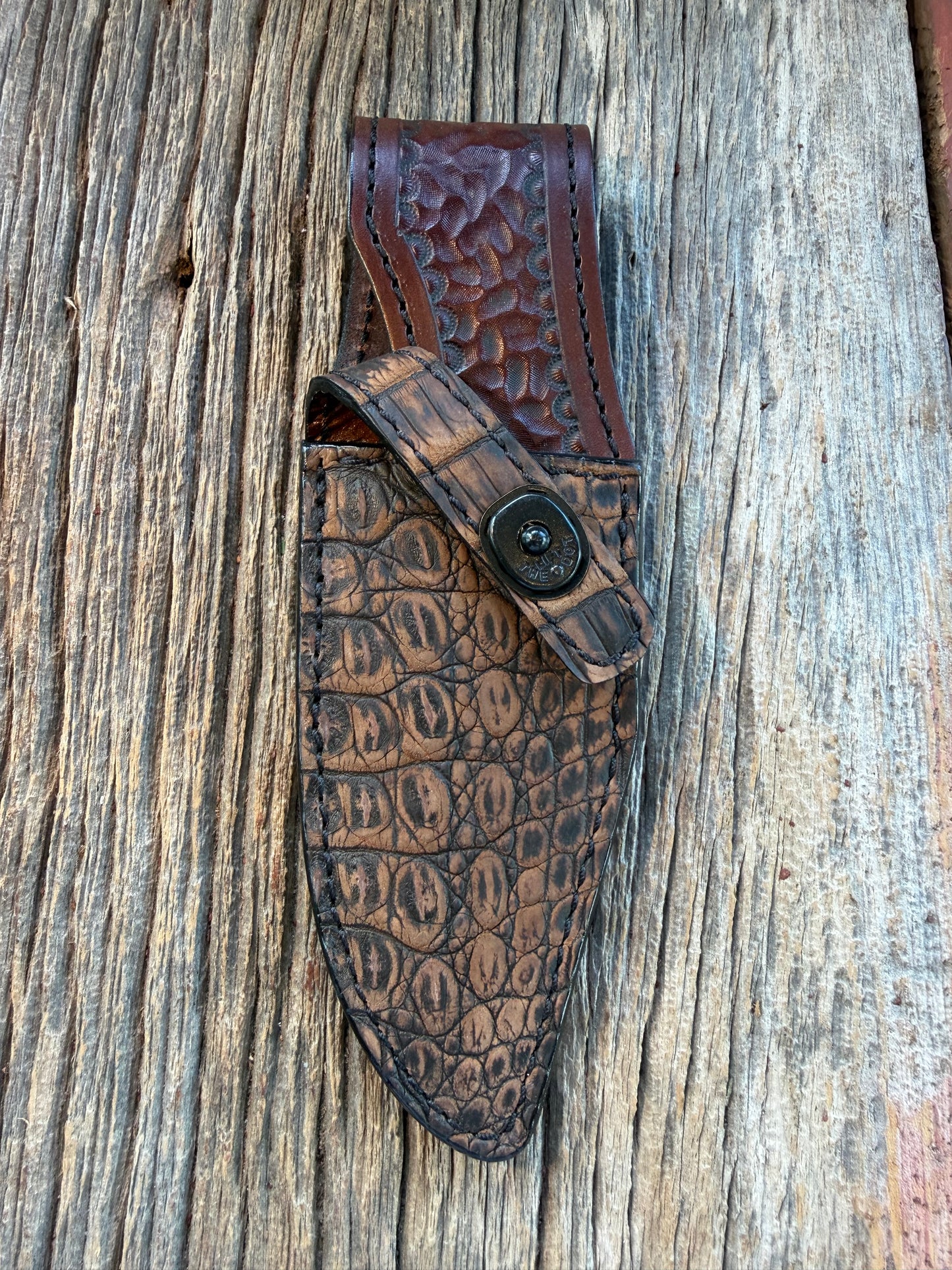 New Randall Model 19-5 Sheath in Exotic Dark Brown Sueded Crocodile from Treeman with the newest Black Canteen snap.