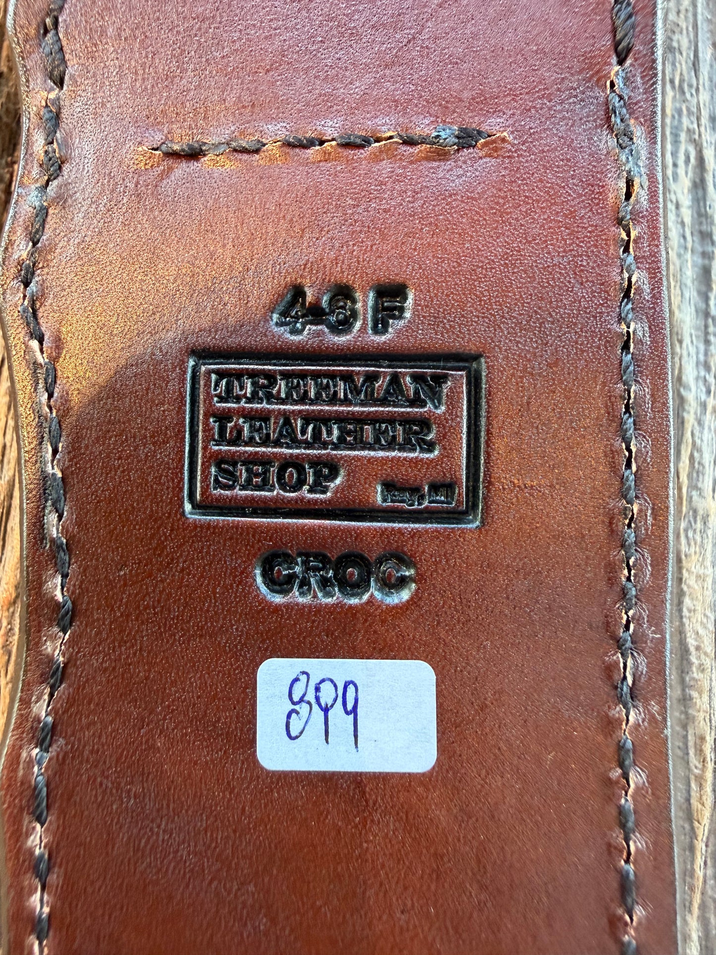New Randall Model 4-6F Sheath in Exotic Tan Matte Anus Crocodile from Treeman with the newest Black Canteen snap. (Copy)