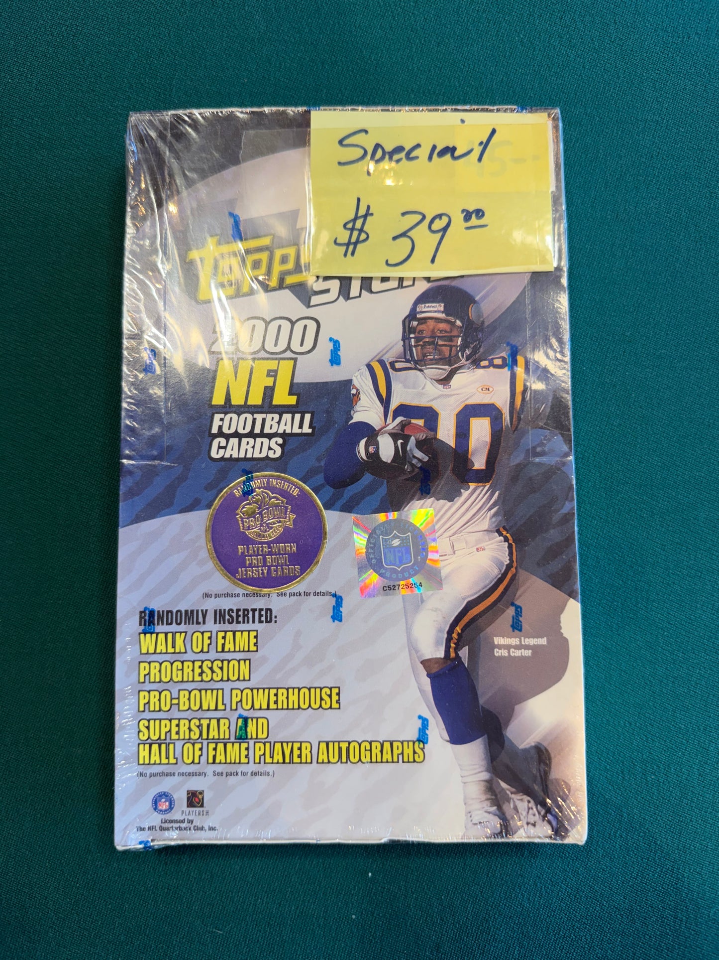 2000 Topps Stars NFL Sealed Football Box (24 Packs) 6 Card Per Pack -