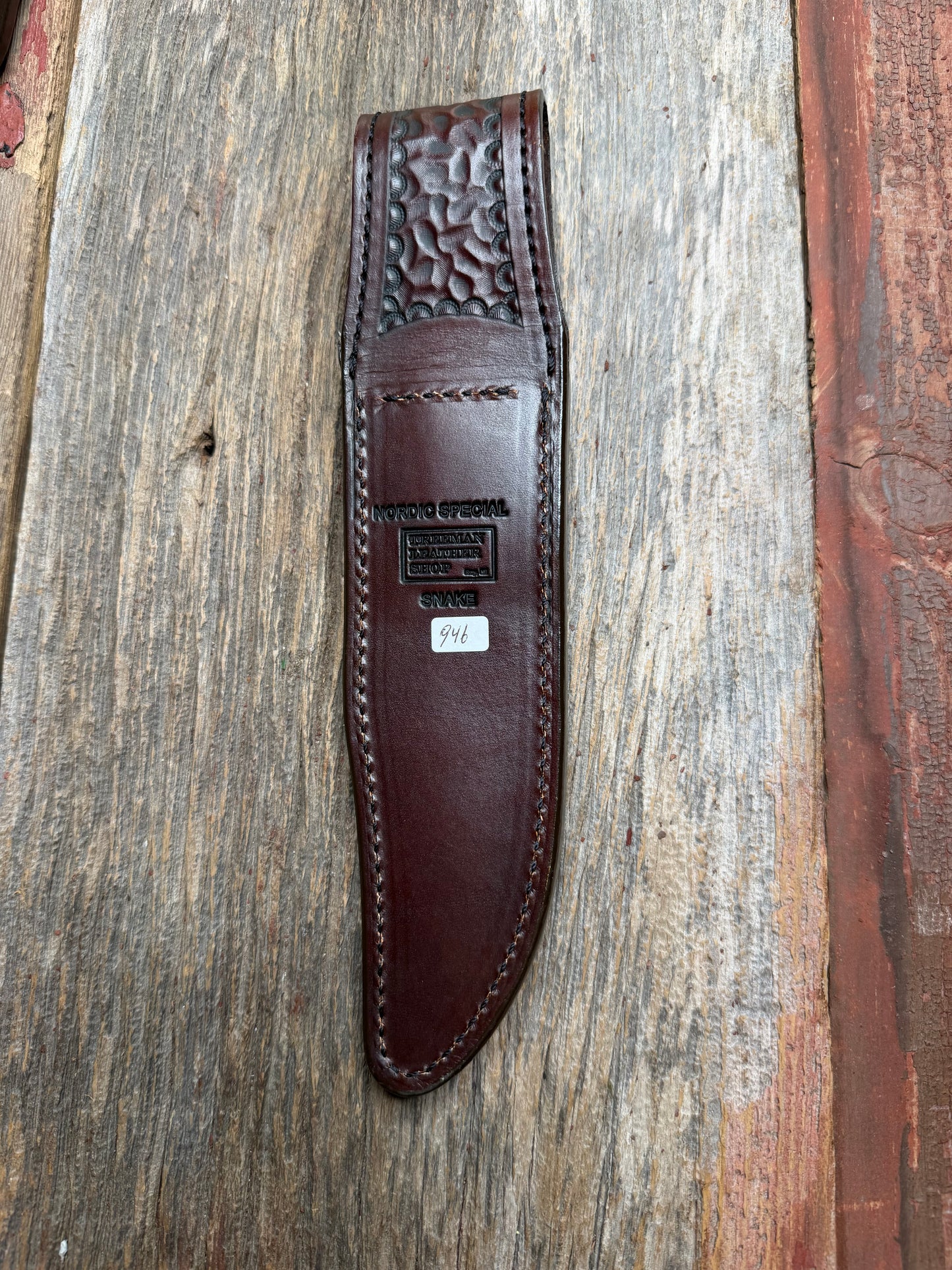 Randall Model Nordic Dealer Special with Western Diamondback RattleSnake skin from Treeman Sheaths.