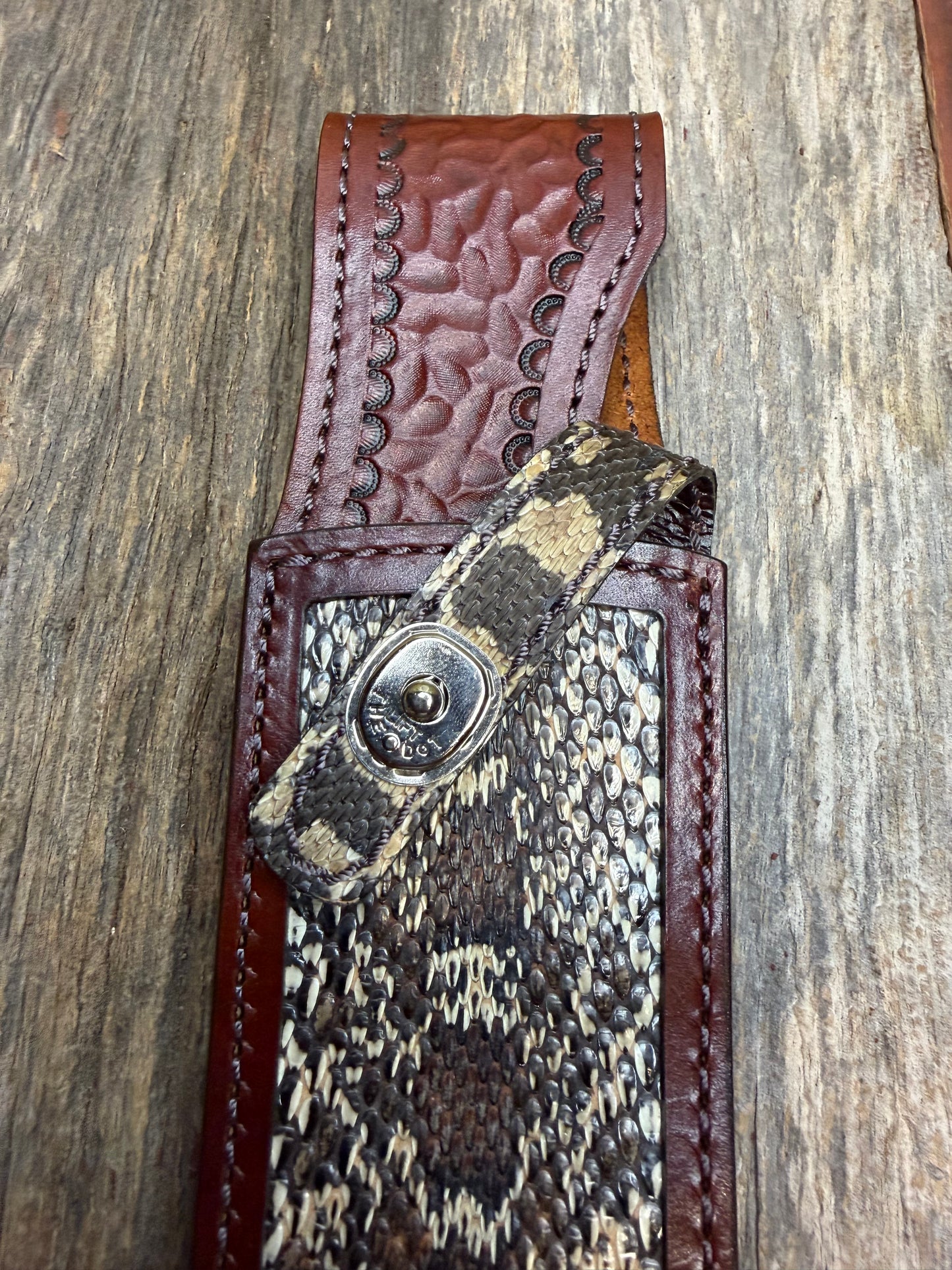 Randall Model 12-9 Sheath in Exotic West Texas Yellow Gopher Snake from Treeman Sheaths. Dark colors from the center of the skin, phenomenal.