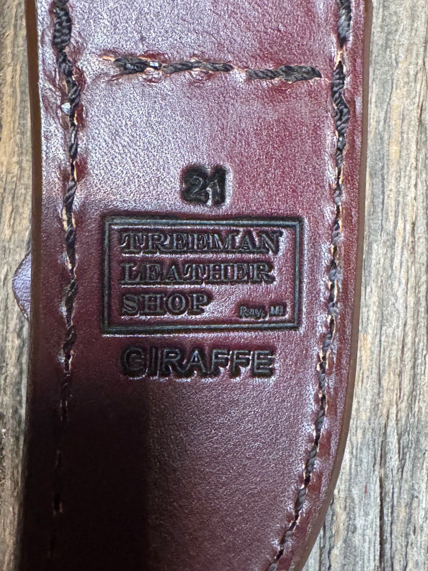 Randall Model 21 Sheath in Exotic Brown Giraffe from Treeman.