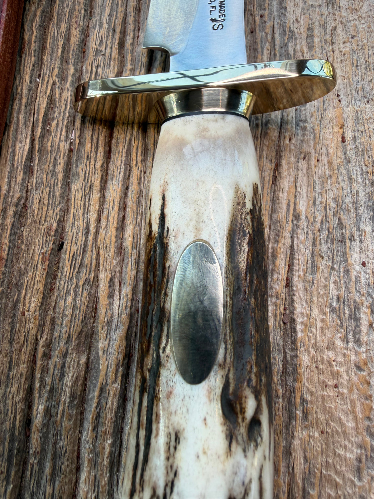 New in Paper Randall Model 12-8 Small Sasquatch with a really nice piece of stag. #1112, Nickel Silver collar and butt cap.