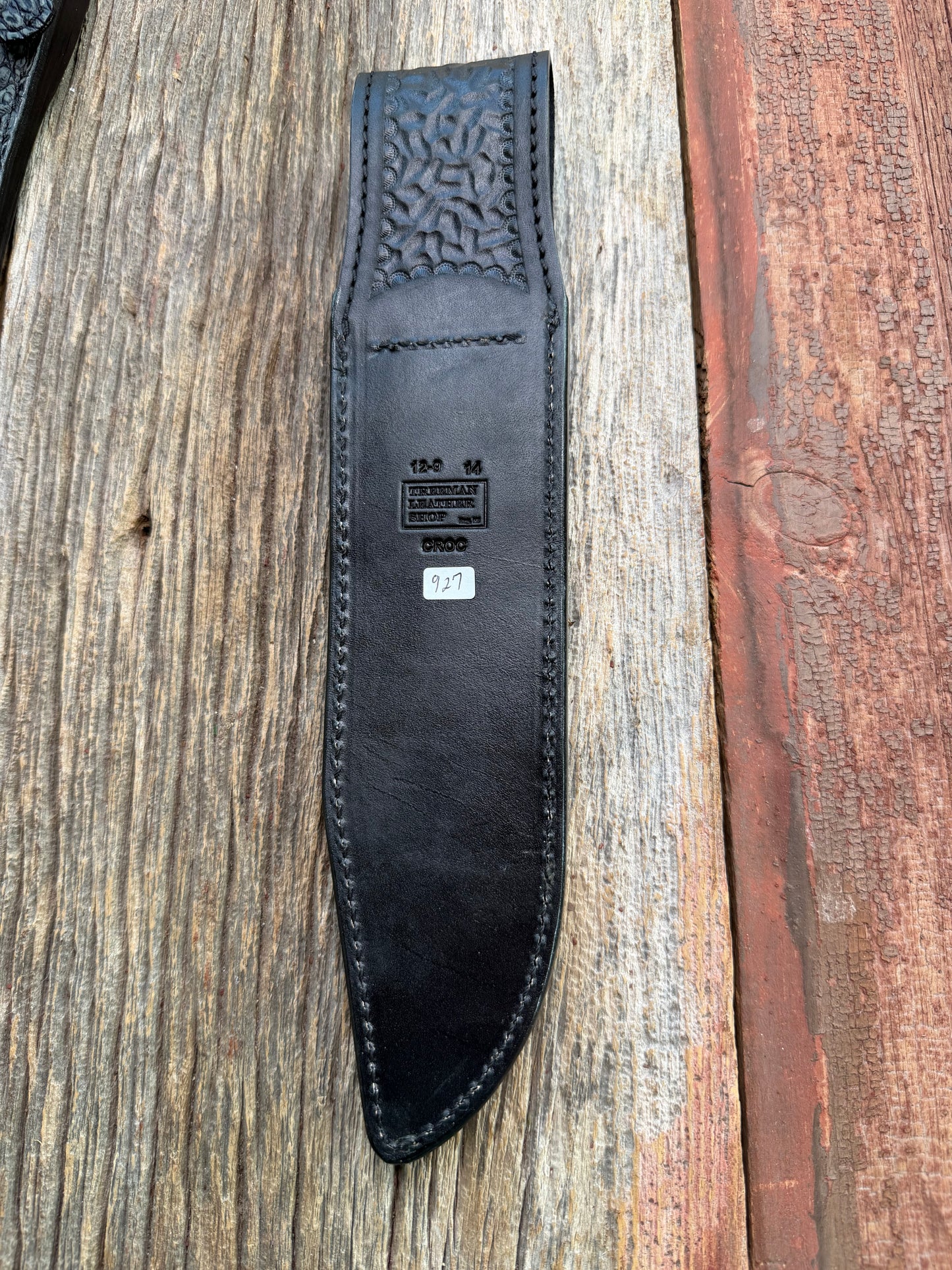 New Randall Model 12-9 Sheath in Exotic Black/Grey Matte Crocodile from Treeman with the newest Black Canteen snap.