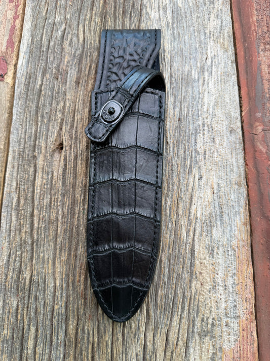 New Randall Model Clinton Special Sheath in Exotic Black Matte Crocodile from Treeman with the newest Black Canteen snap. Killer sheath.