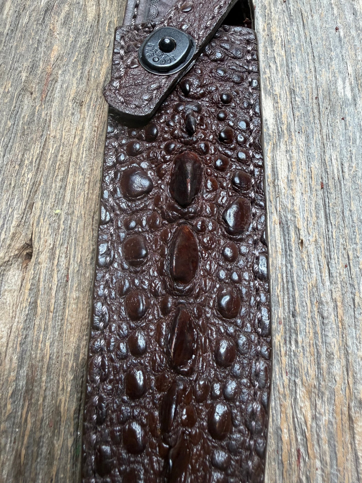 Randall Model 1-8 Sheath in Exotic Dark Brown Snapping Turtle by Treeman. Straight hilt and new black canteen snap… Spiked Dragon tail portion of the turtle.
