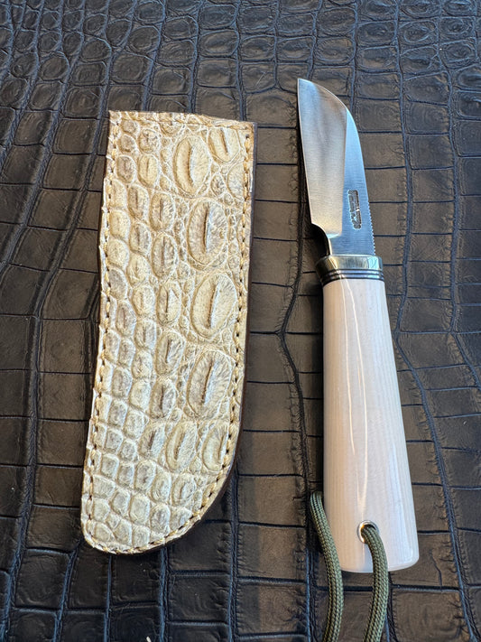 Randall Cattleman Model Sheath in Exotic Ivory Hornback Crocodile Skin from Treeman. Sheath only