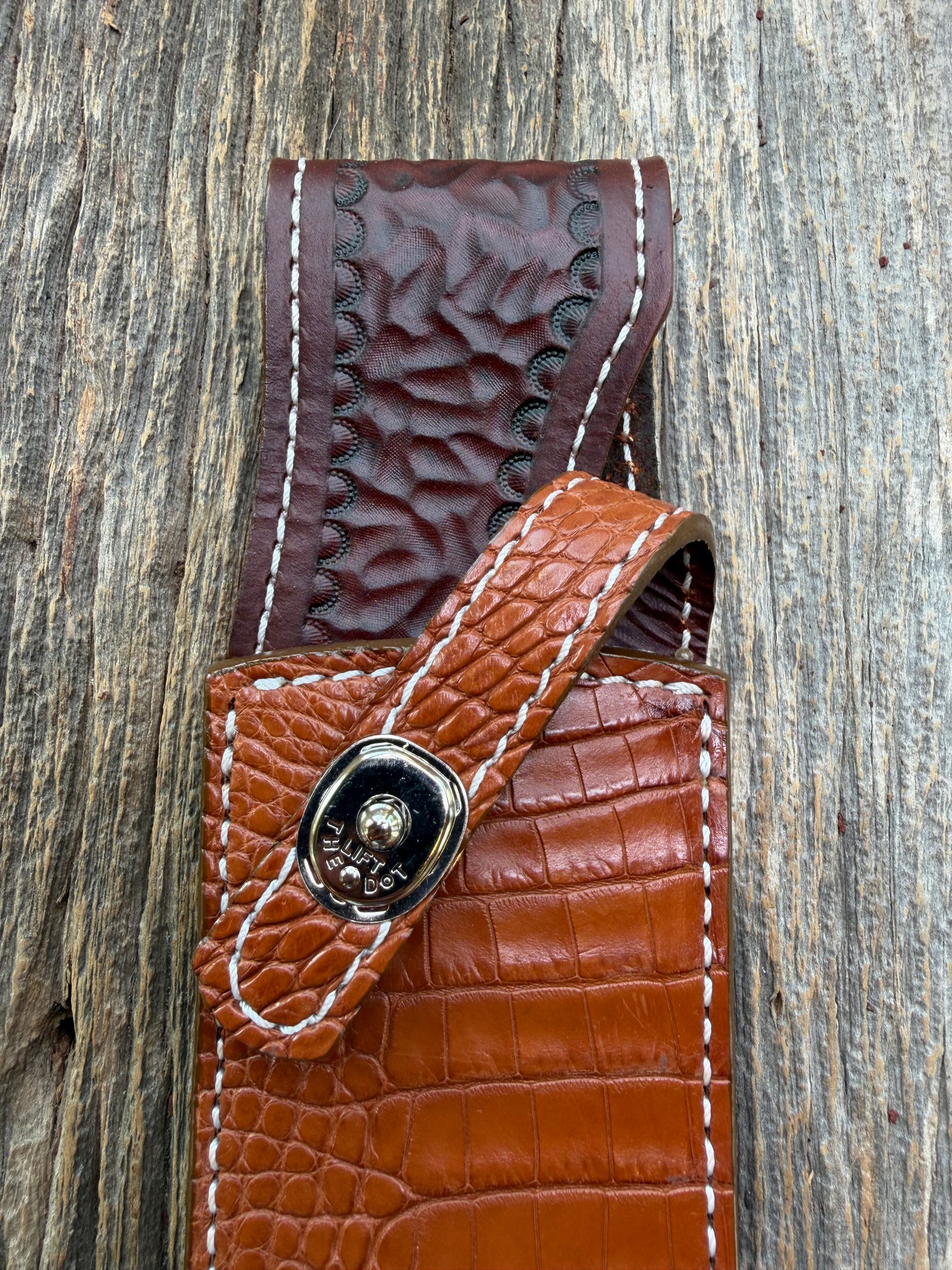 New Randall Model 12-8 Big Bear Sheath in Exotic thick and textured Honey Crocodile skin on brown leather from Treeman with a silver Canteen snap. Hand tooled belt loop. Killer sheath.
