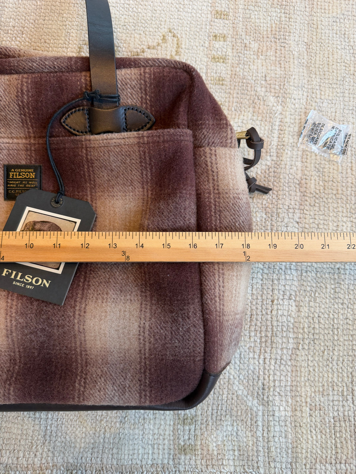 Rare NWT Filson Mackinaw Wool Tote Bag With Zipper 20286169 USA Leather Brown Tan Ombre