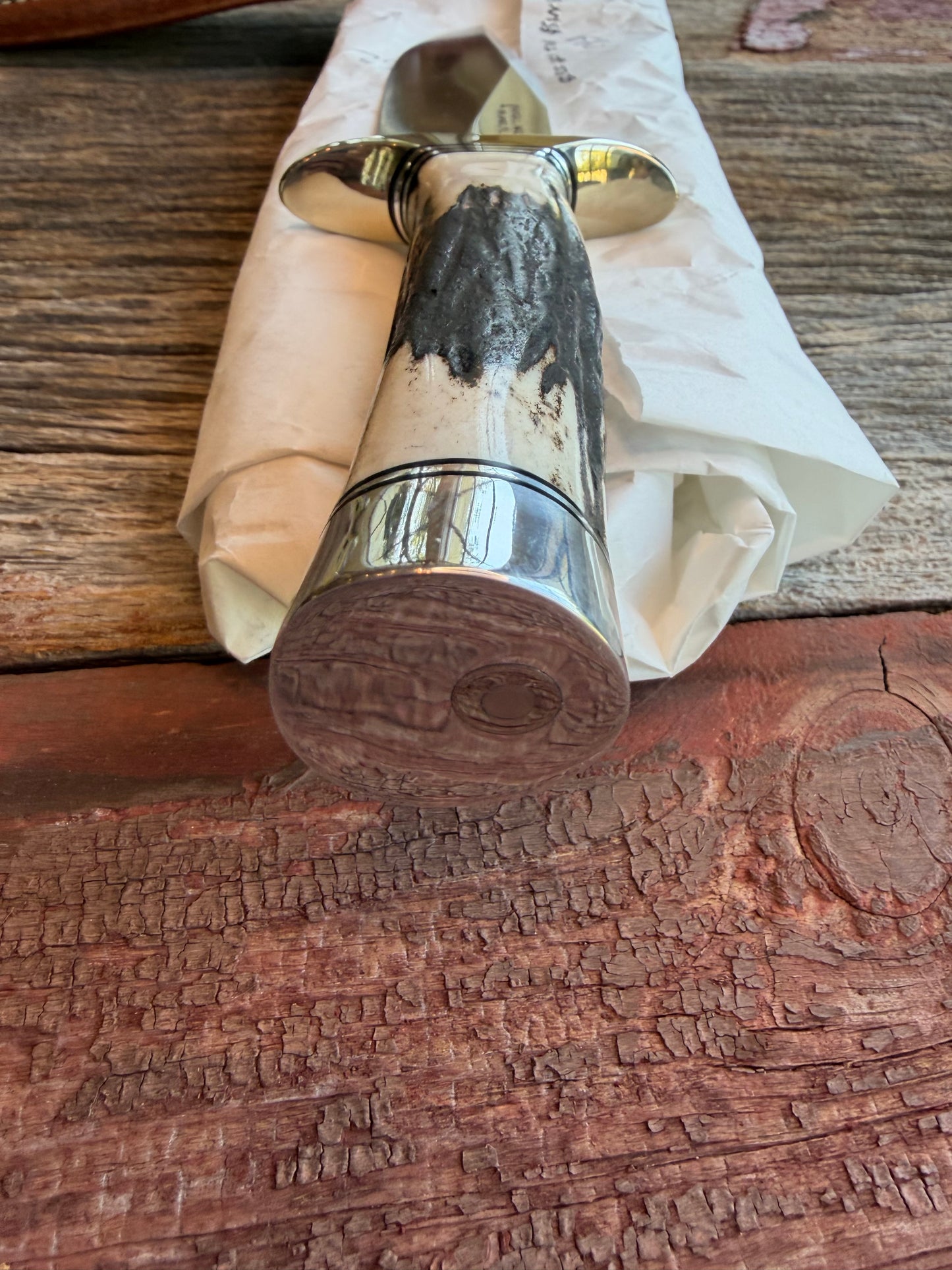 New in Paper Randall Non Catalog Model Sergeants Special. Nice Stag handle, Stainless blade, Nickel silver hilt and durillium butt cap. Brown leather sheath.