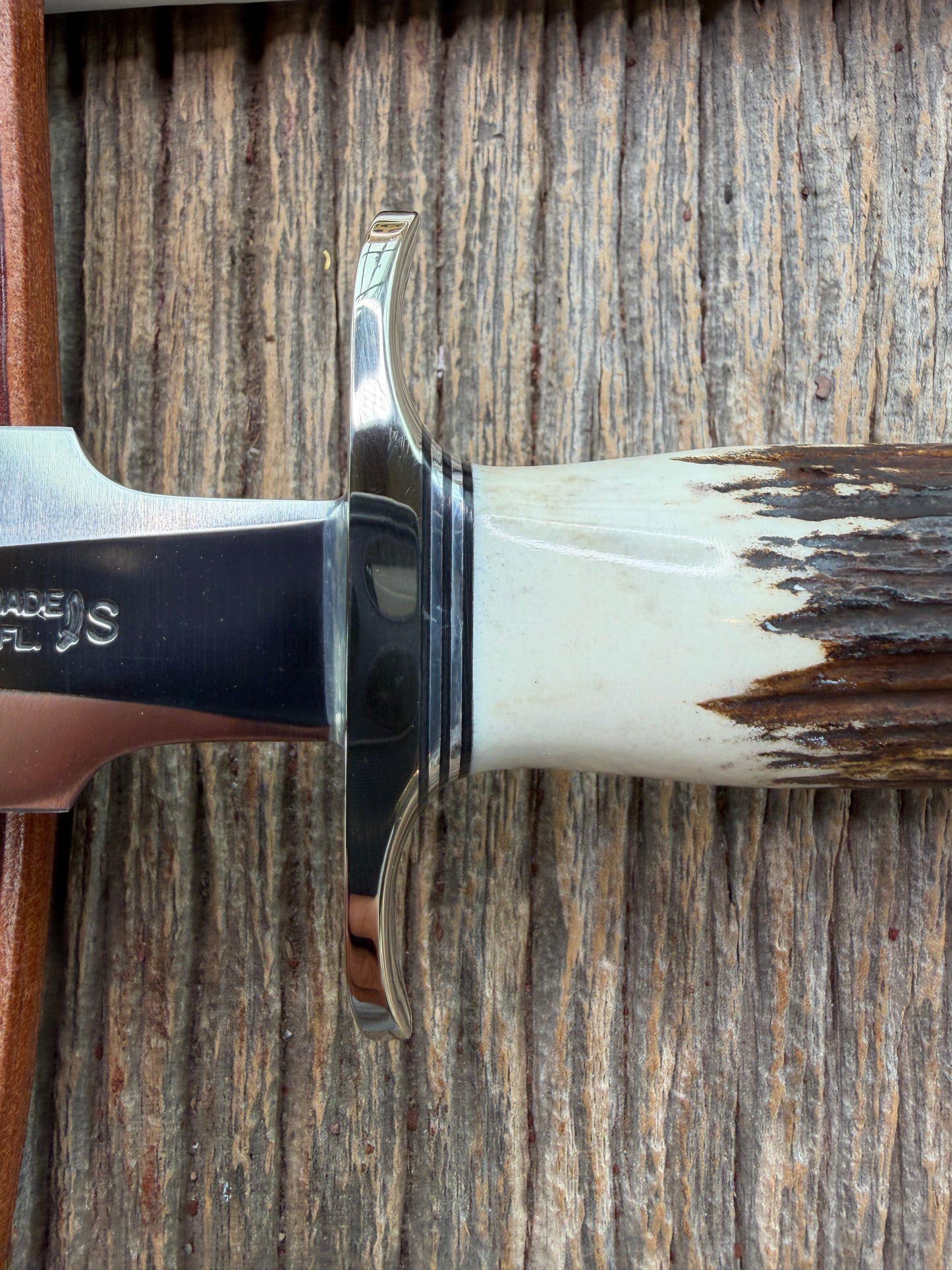 New in Paper Randall Made Knife Model 2-7 with a Stag handle, Stainless steel blade, Nickel silver Hilt, black and aluminum spacers, loaded!!