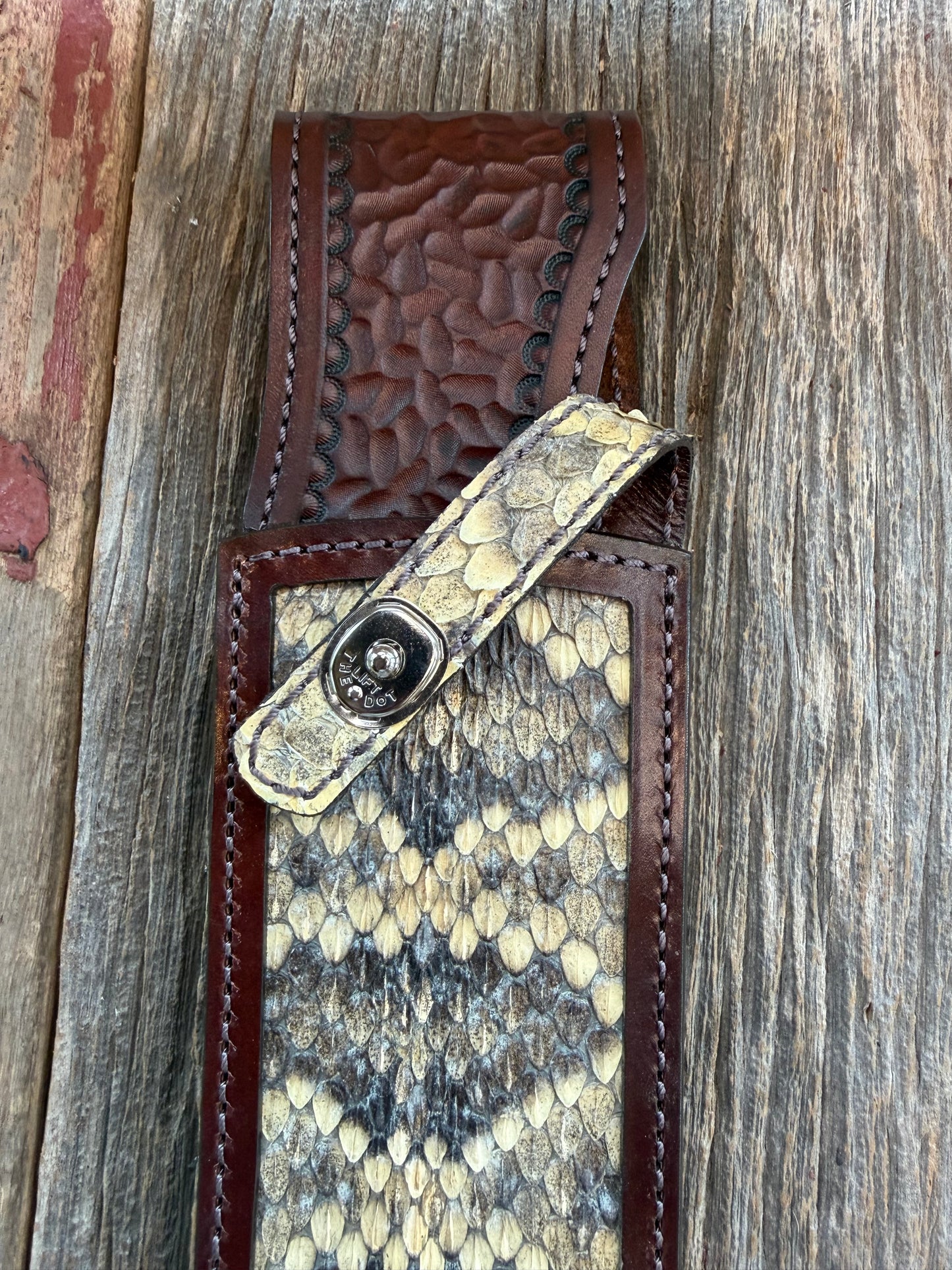 Randall Model 12-11 Smitty Sheath in Exotic Eastern Diamondback RattleSnake from Treeman Sheaths. Tremendous colors on this one.
