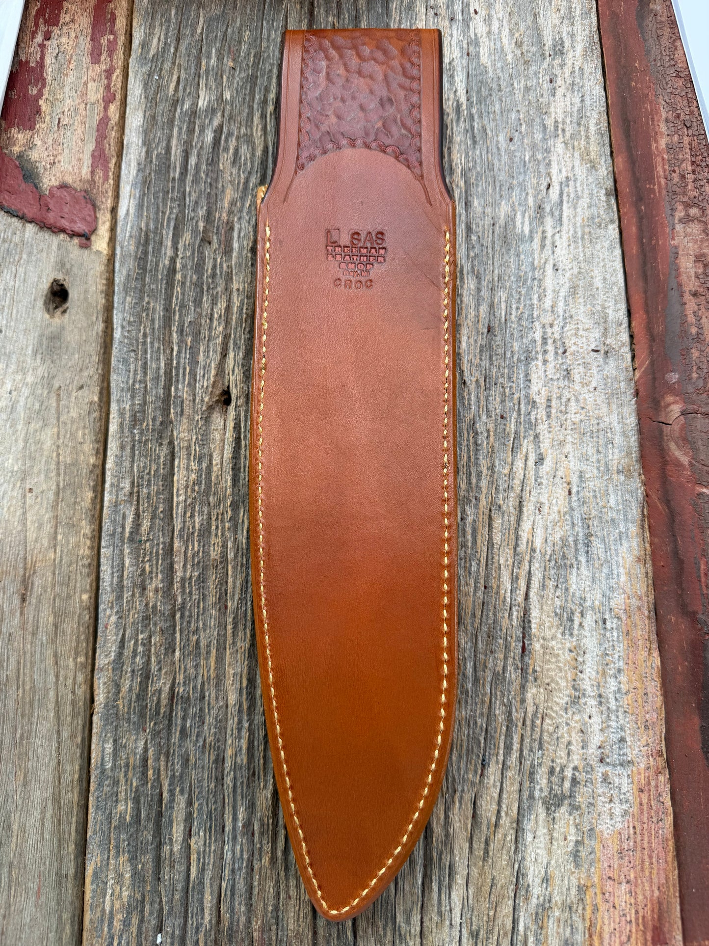 Randall Model 12-11 Large Sasquatch (Tail) Sheath in Exotic Tan Hornback Crocodile by Treeman.
