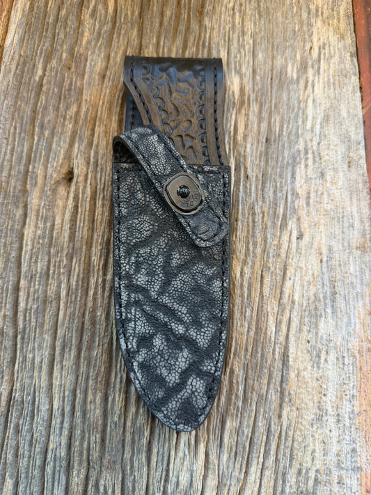 Randall Model 11-5 Sheath in Exotic African Elephant Ear from Treeman Sheaths. Black and Grey pebble texture and the new black Canteen snap, phenomenal.