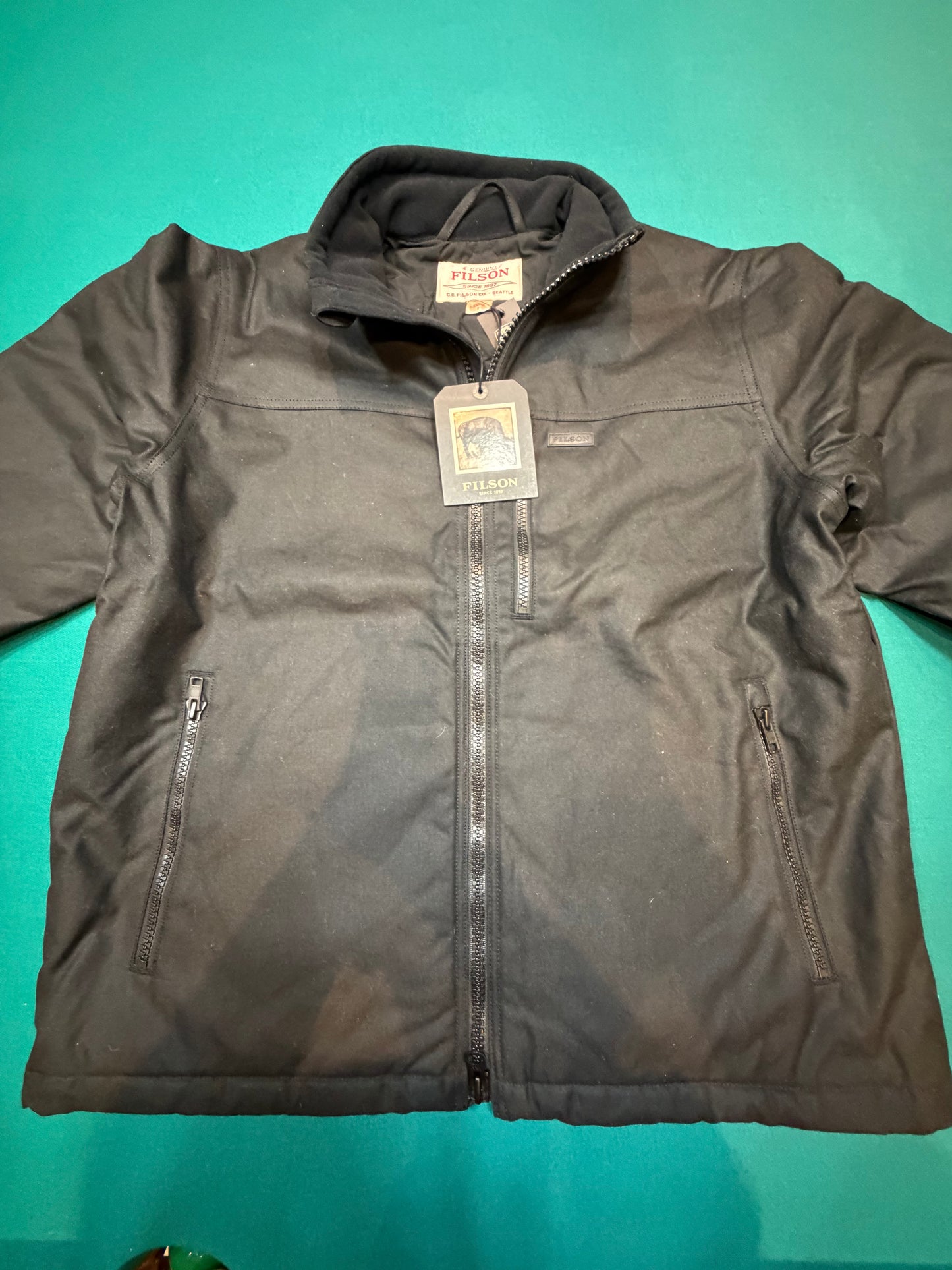 NWT Filson TIN CLOTH PRIMALOFT® JACKET in Black in a size Large NWT