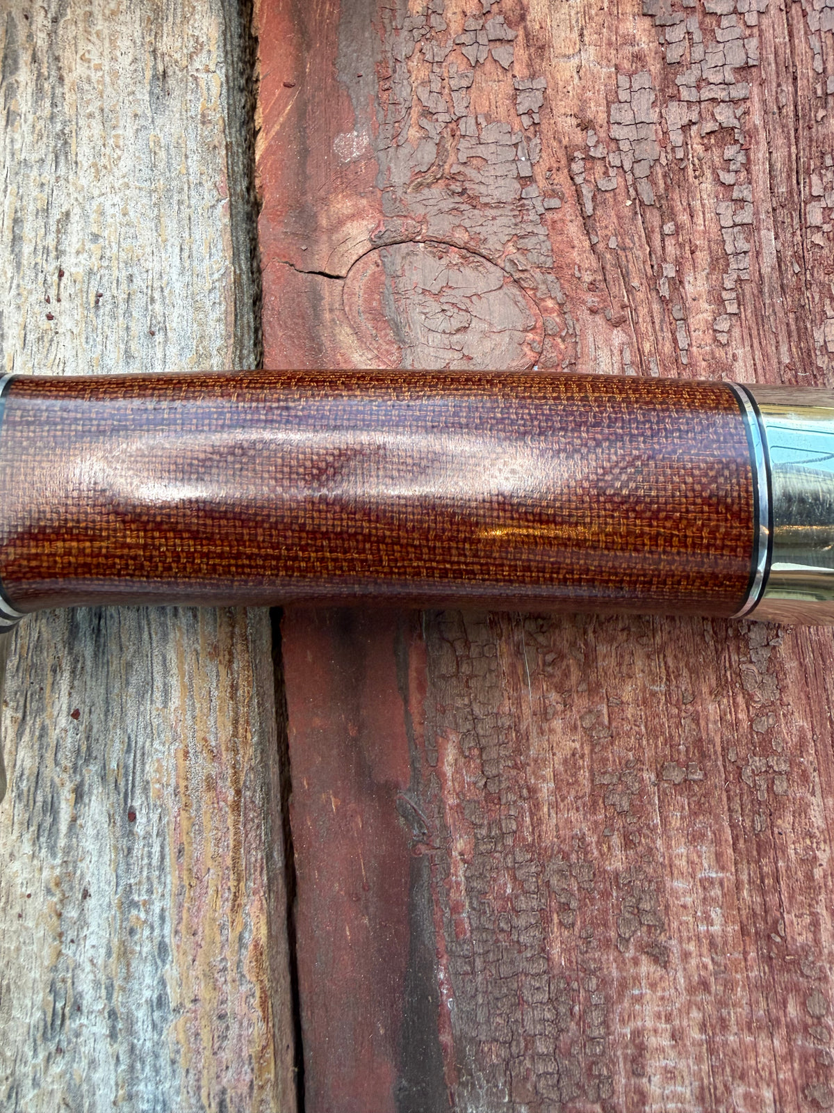 New in Paper Randall Model 19-5 with an attractive piece of Brown Micarta. Nickel silver single Hilt and buttcap , Stainless steel. Black and Aluminum spacers.