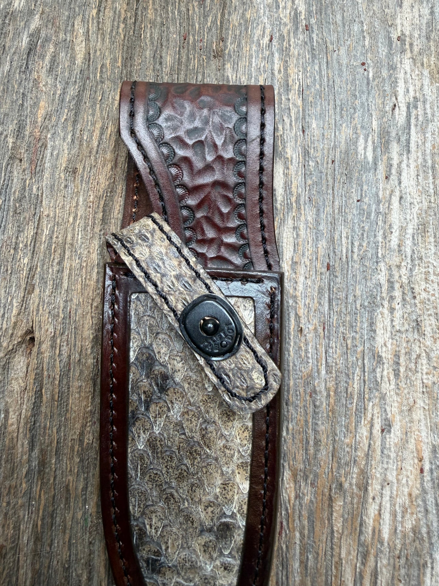 Randall Model 11-5 with Western Diamondback RattleSnake skin from Treeman Sheaths.